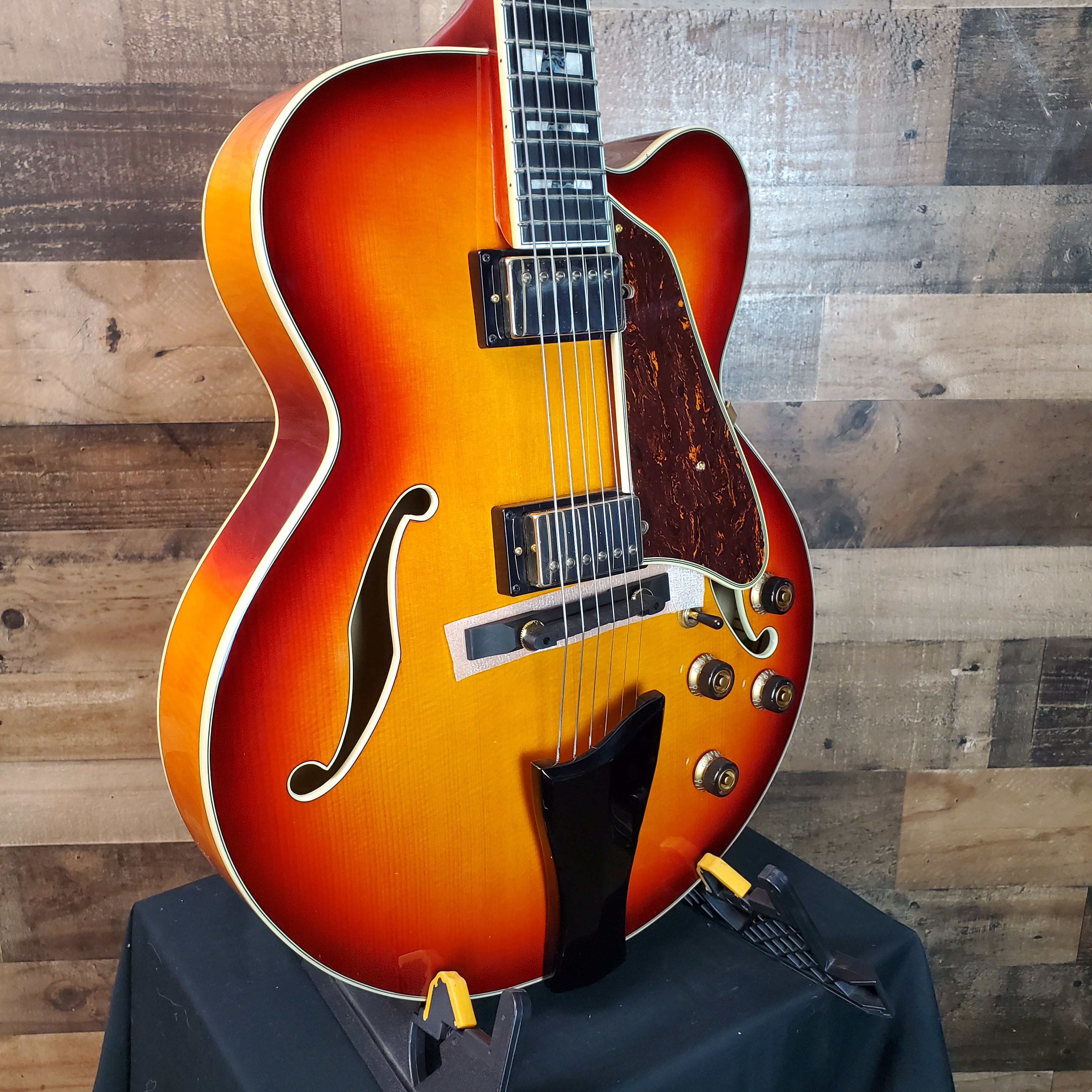 Ibanez Artstar AF115 Hollowbody Electric Guitar, Aged Whiskey Burst, Hard Case, 541