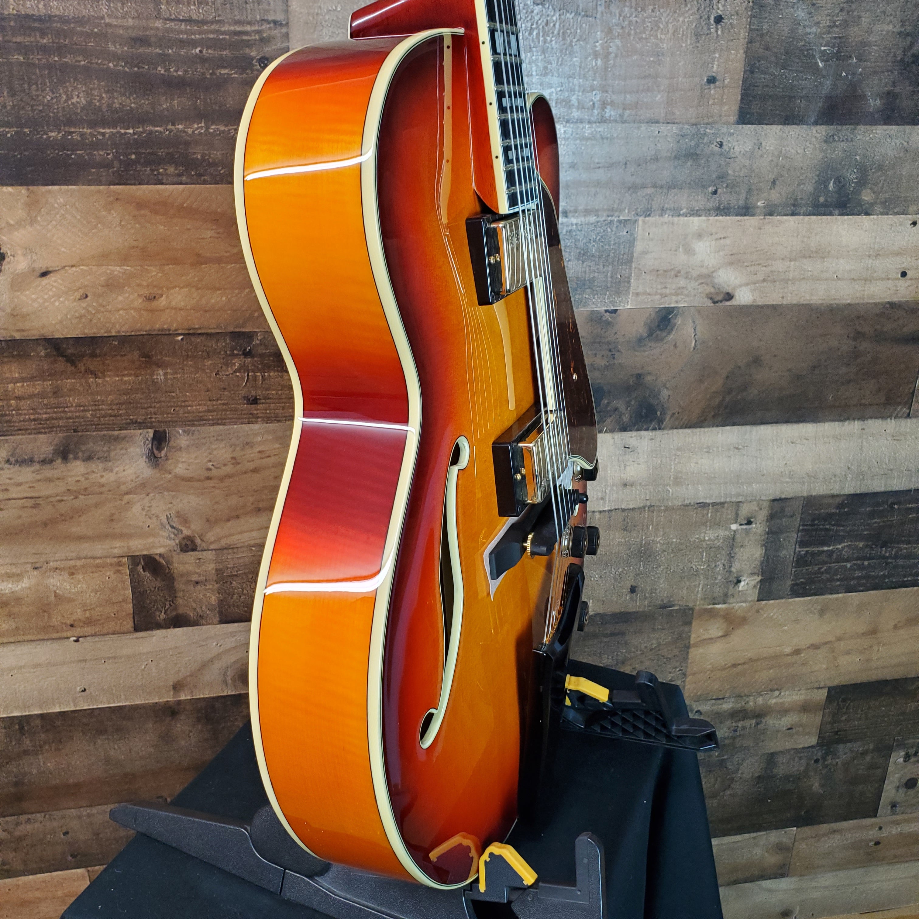 Ibanez Artstar AF115 Hollowbody Electric Guitar, Aged Whiskey Burst, Hard Case, 541