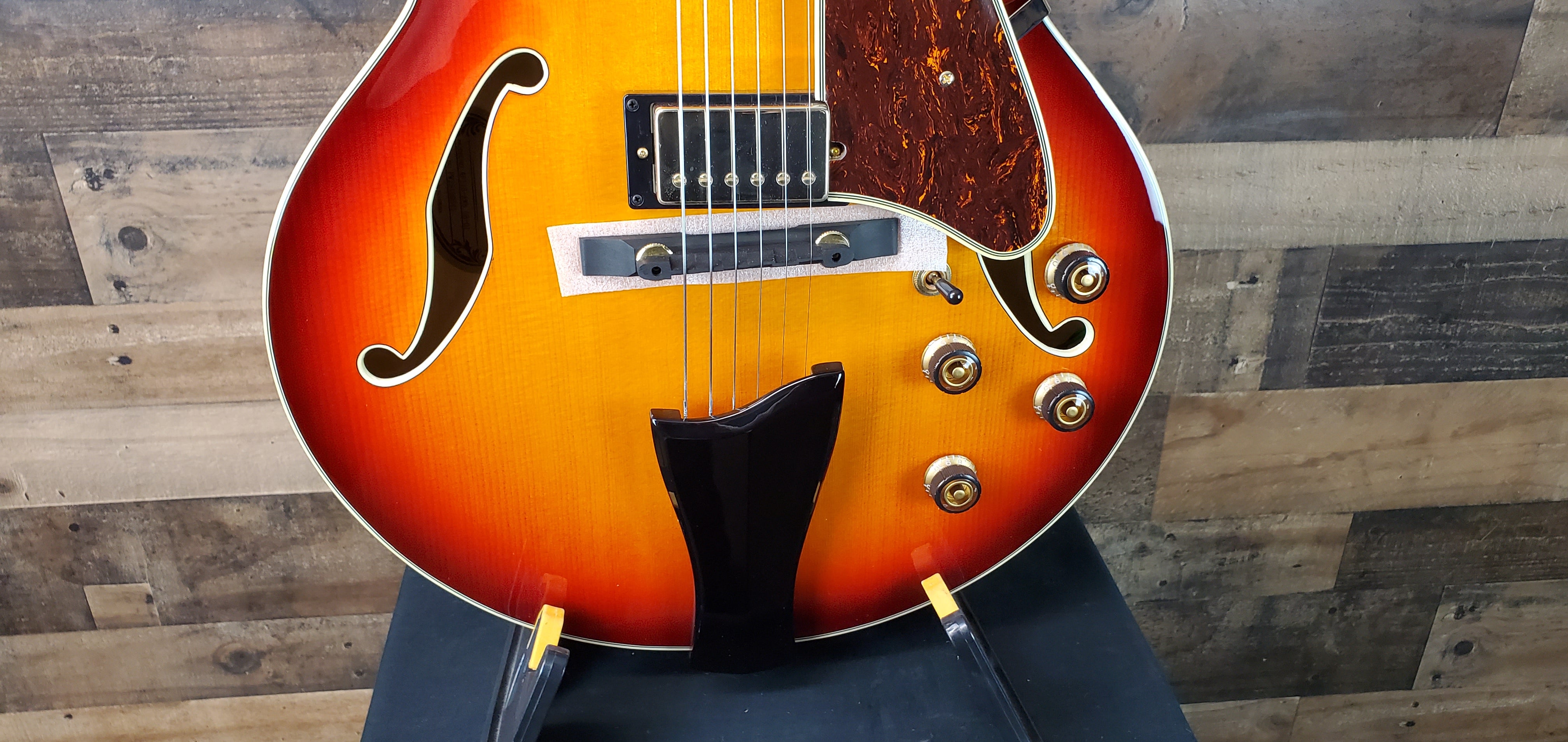 Ibanez Artstar AF115 Hollowbody Electric Guitar, Aged Whiskey Burst, Hard Case, 541