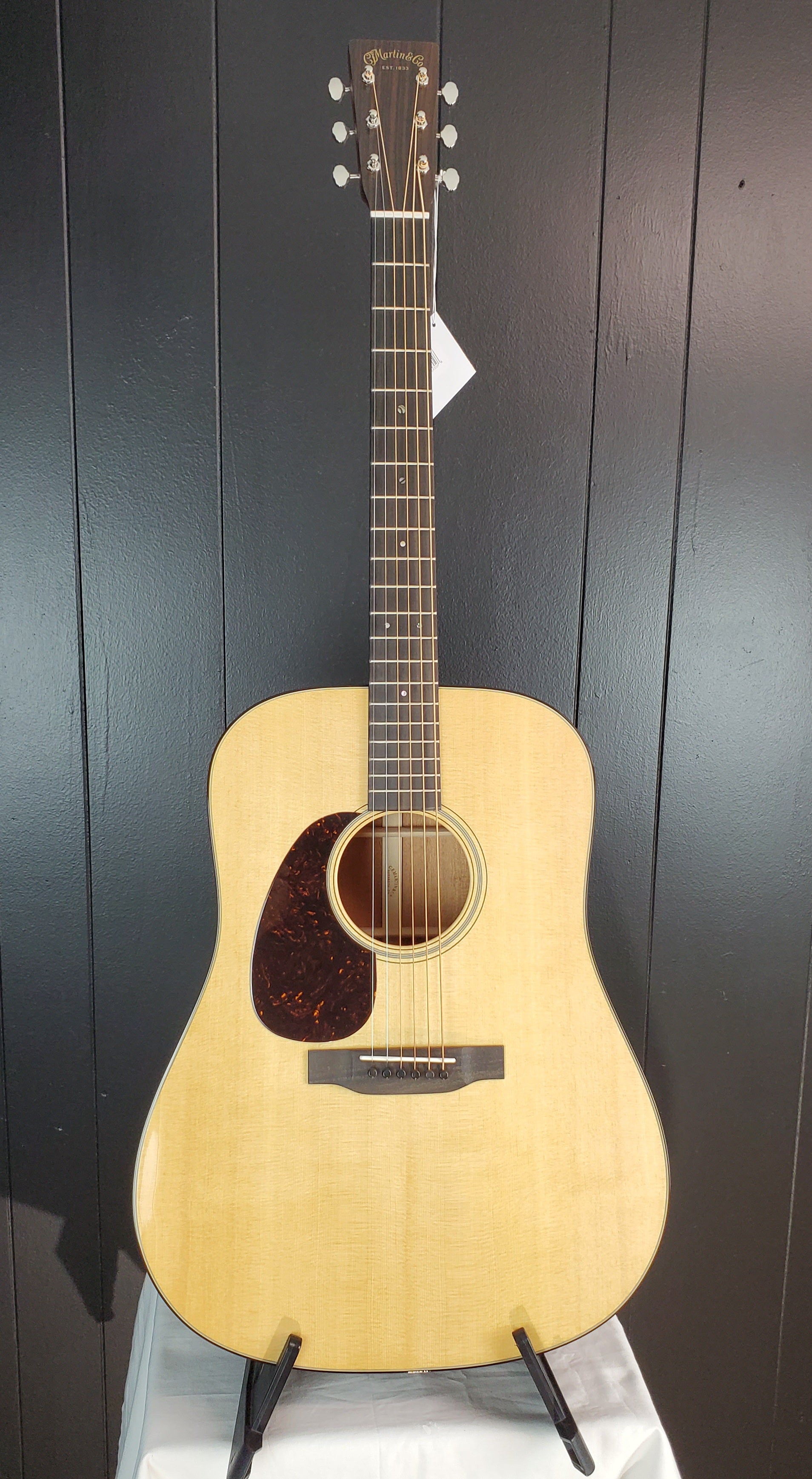 Martin Super D-18 Left Handed