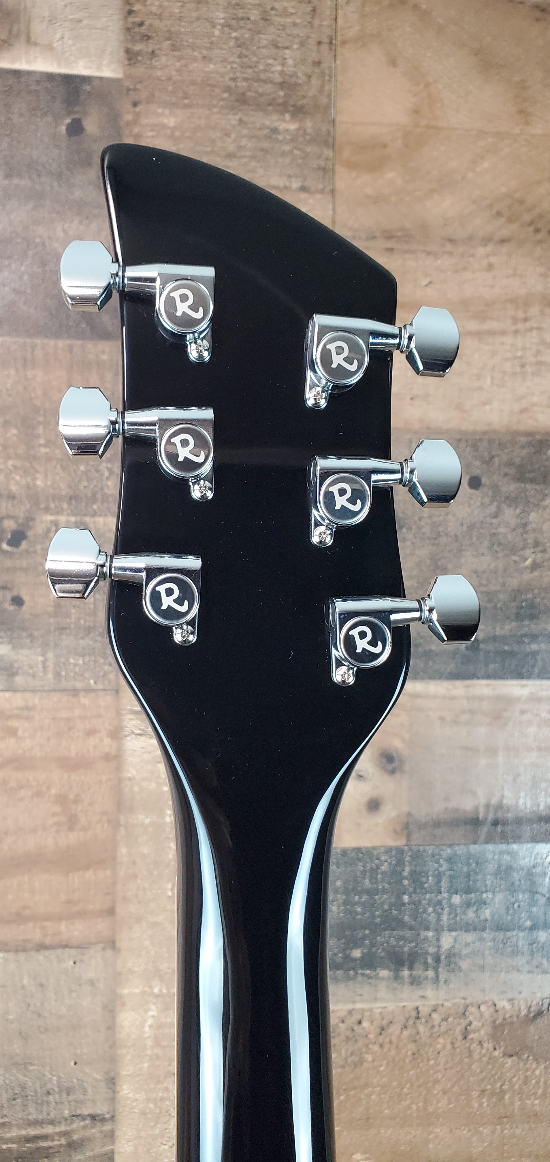 Rickenbacker 620JG Jetglo