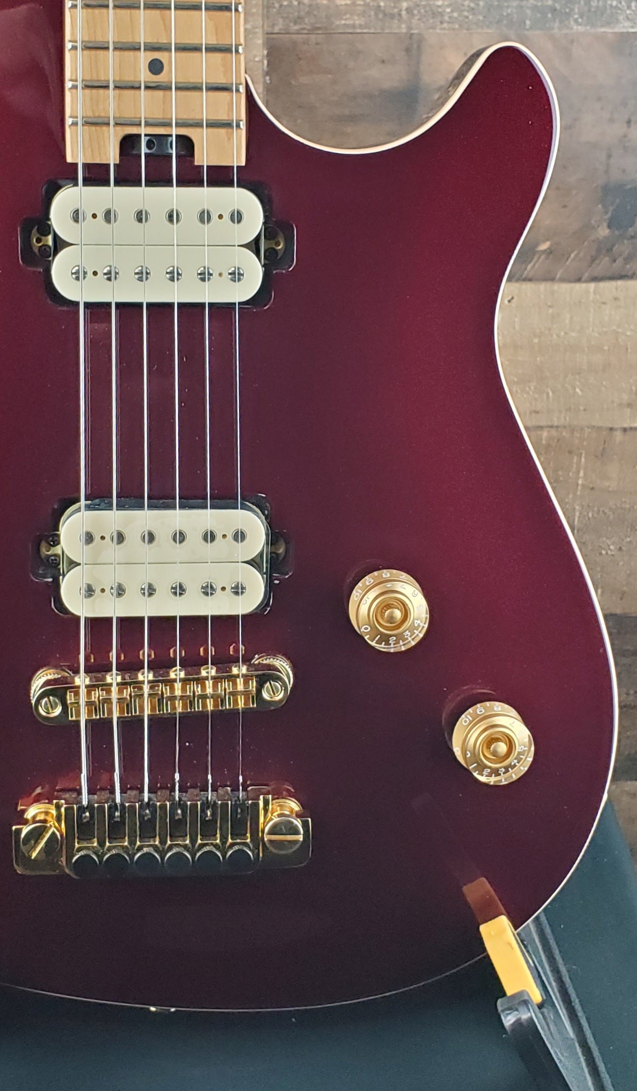 EVH Wolfgang Special Tune O Matic Oxblood