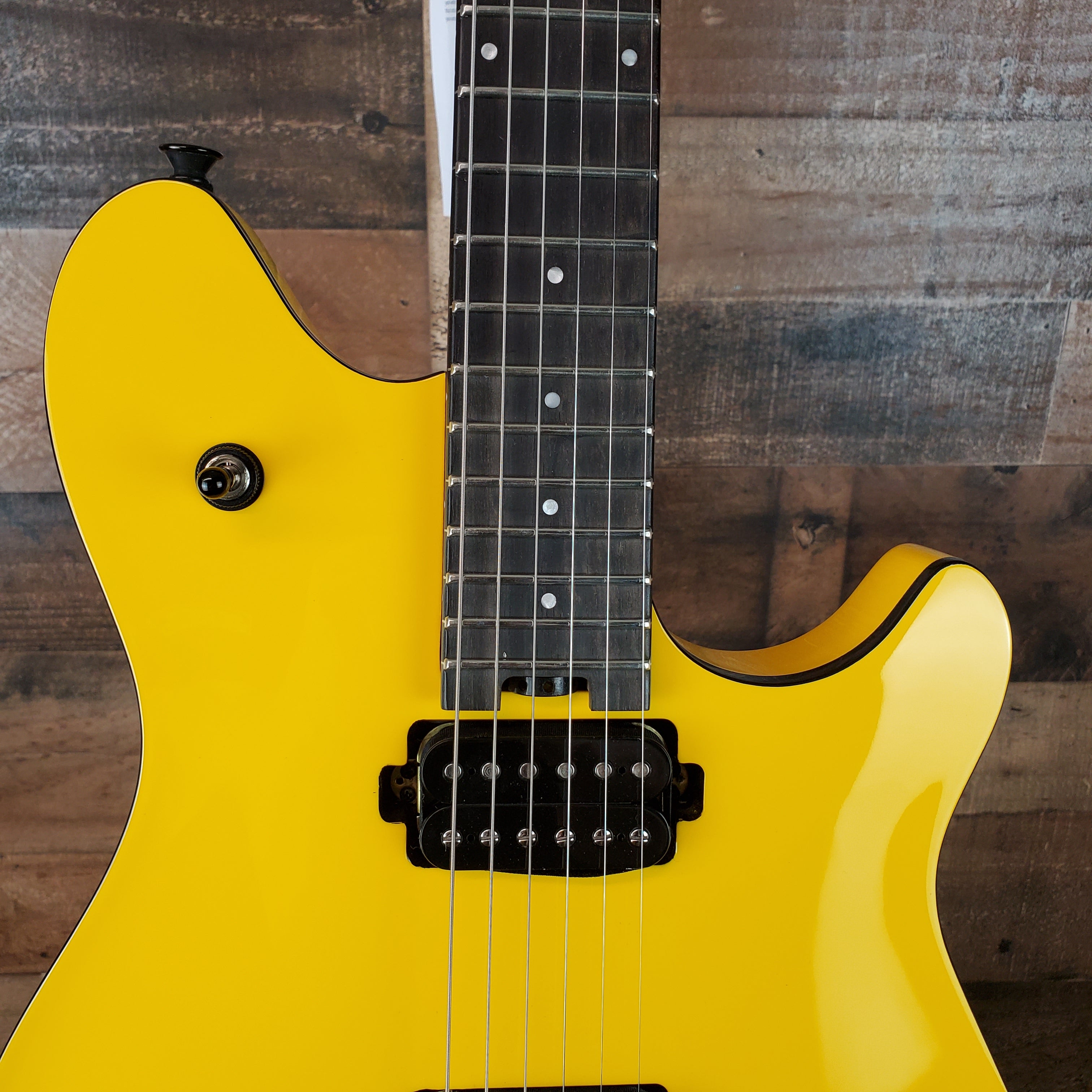 EVH Wolfgang Special Electric Guitar Caution Yellow