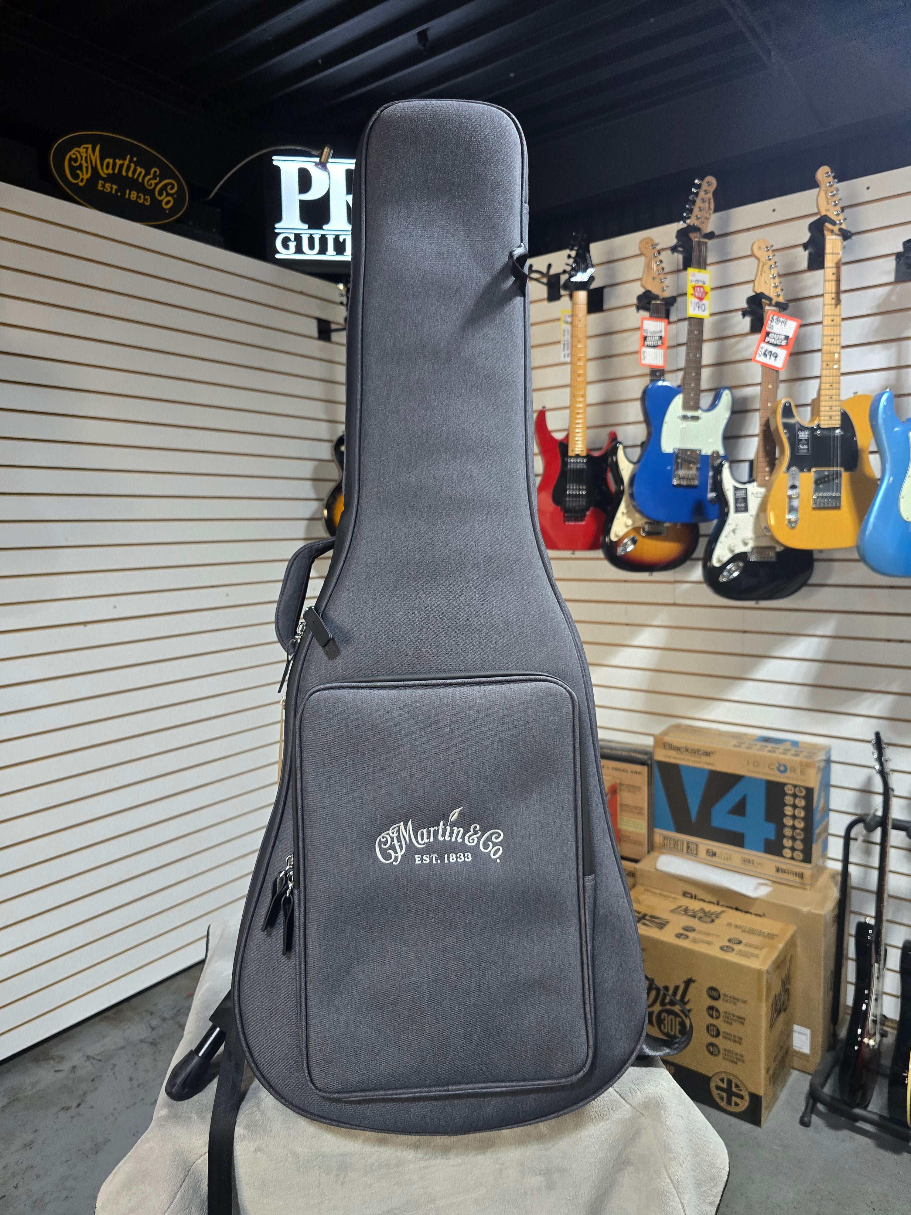 Martin 0-10EL Retro Jason Isbell Dark Mahogany Left Handed
