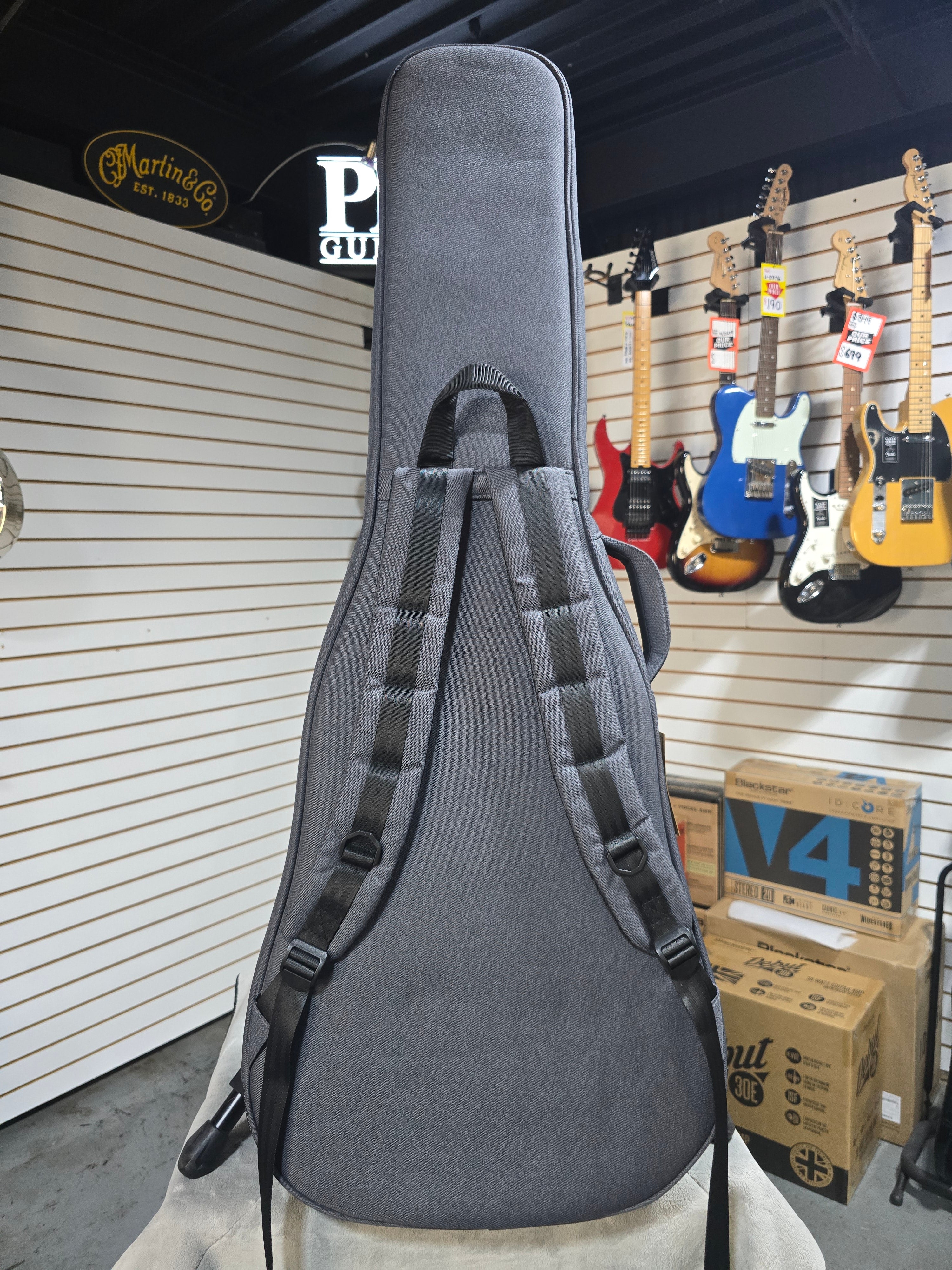 Martin 0-10E Retro Jason Isbell Dark Mahogany