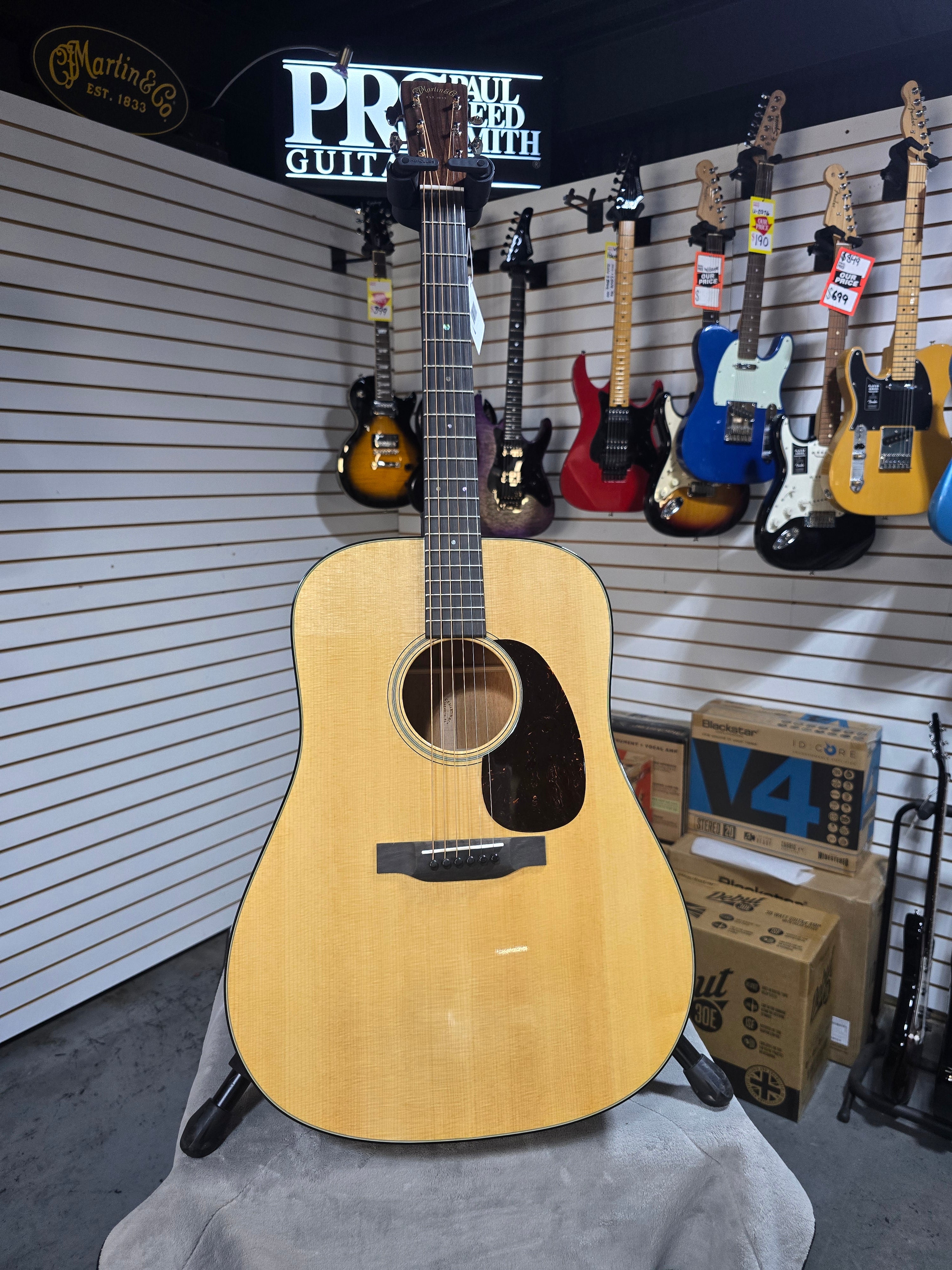 Martin Super D-18 Acoustic Guitar - Natural