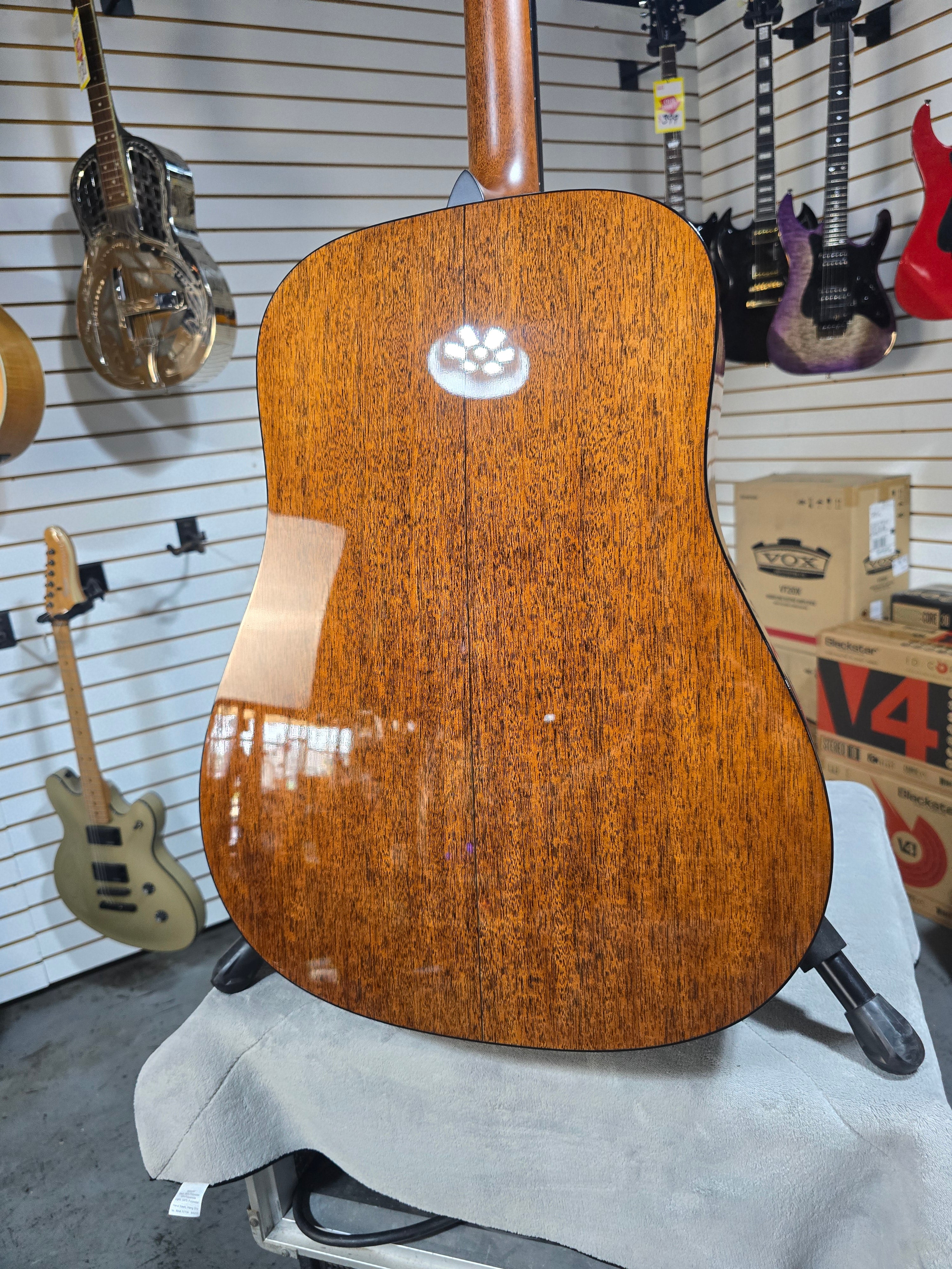Martin Super D-18 Acoustic Guitar - Natural