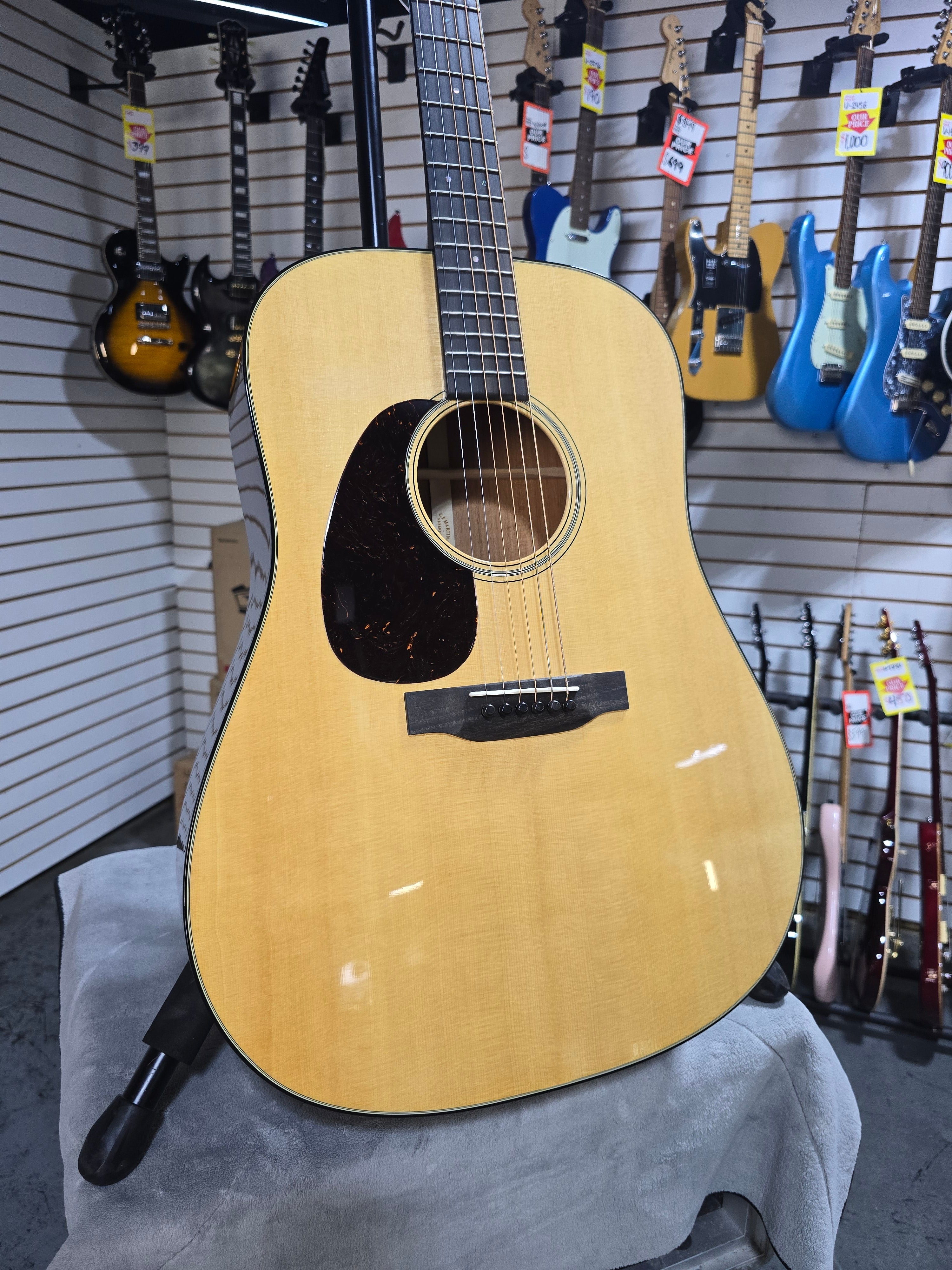 Martin Super D-18 Left Handed Acoustic Guitar Natural
