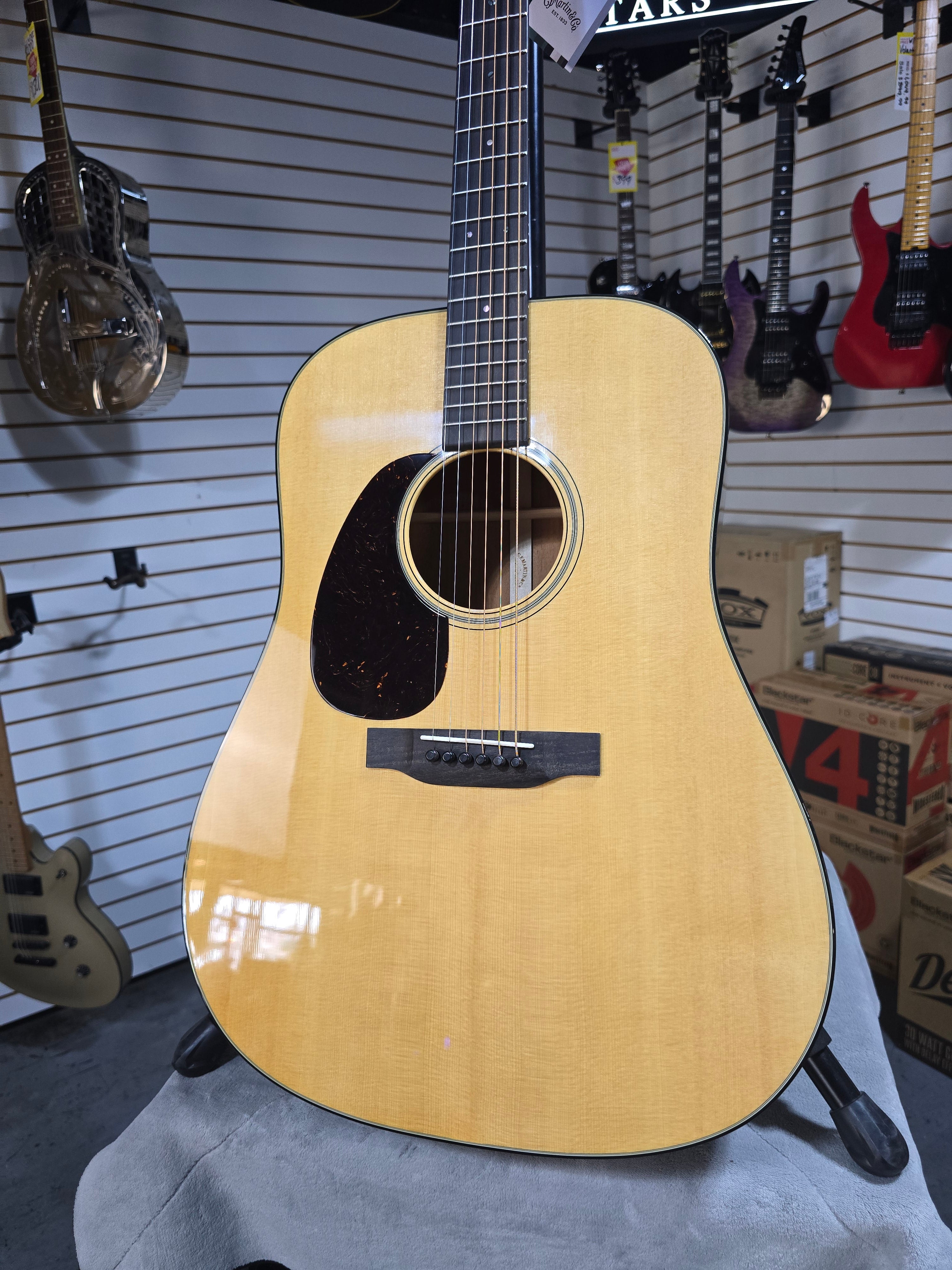 Martin Super D-18 Left Handed Acoustic Guitar Natural