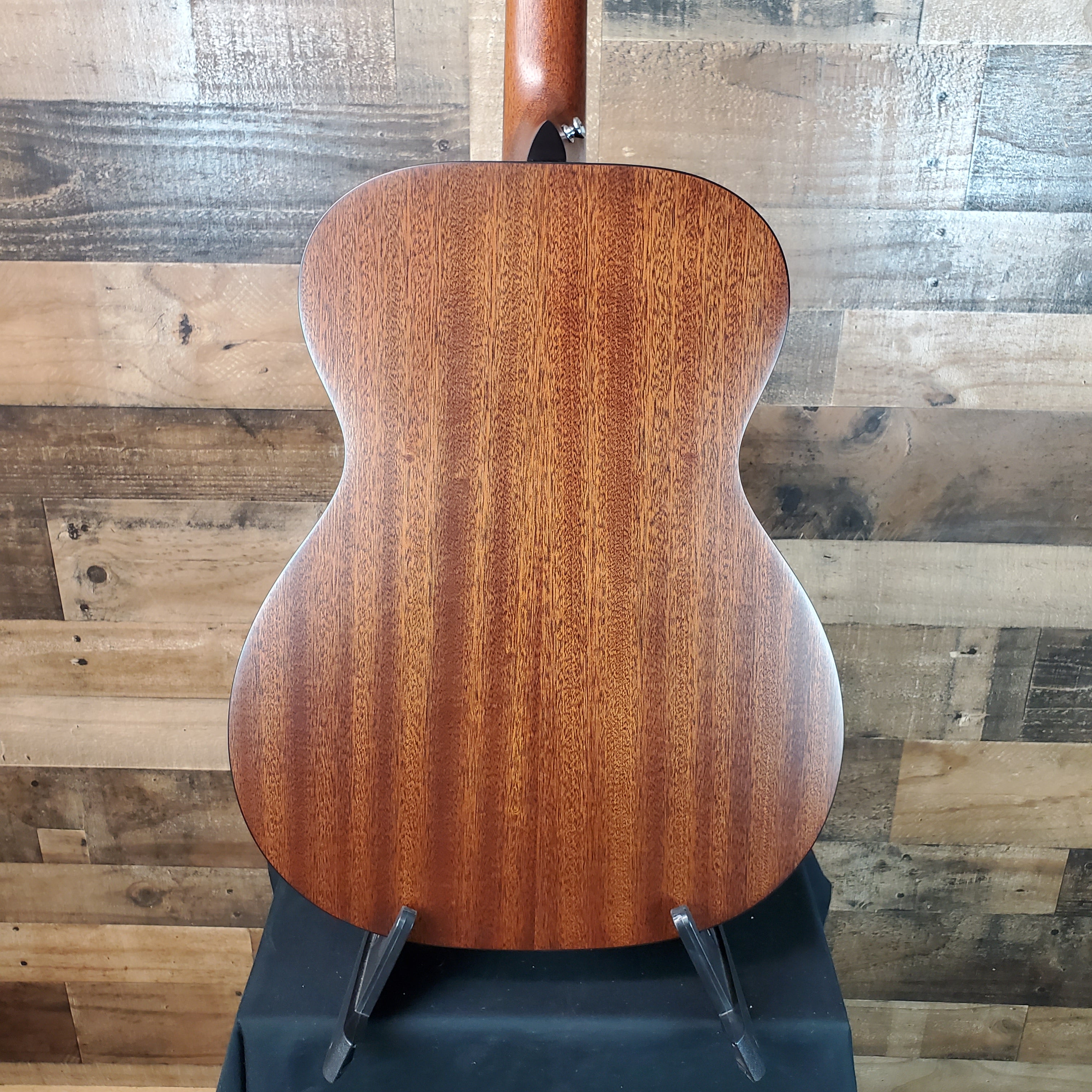Martin 000-10E Shawn Mendes Lefty - Natural