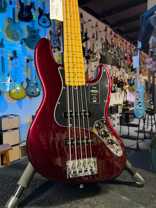 Fender American Professional Jazz Bass V - Oxblood, Maple Fingerboard