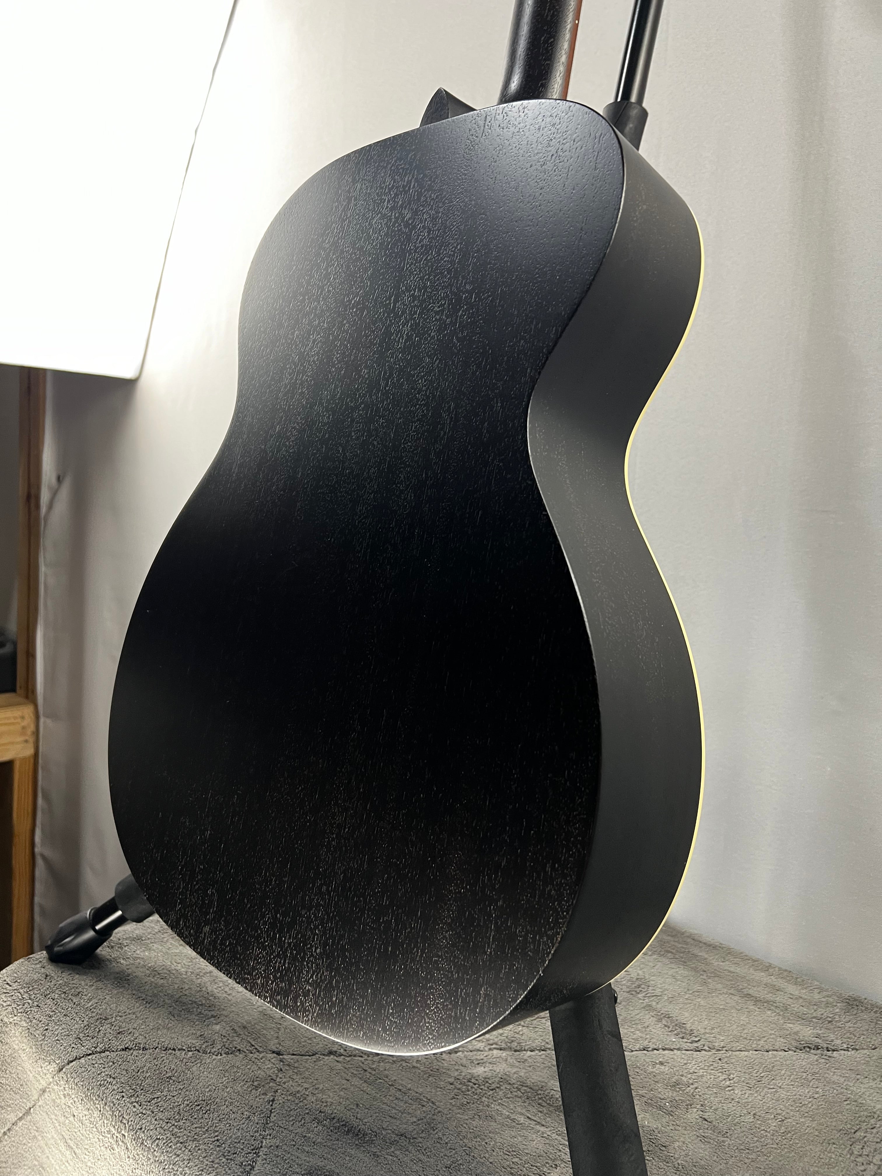 000-17E Acoustic-electric Guitar - Black Smoke #463 GET PLEK'D!