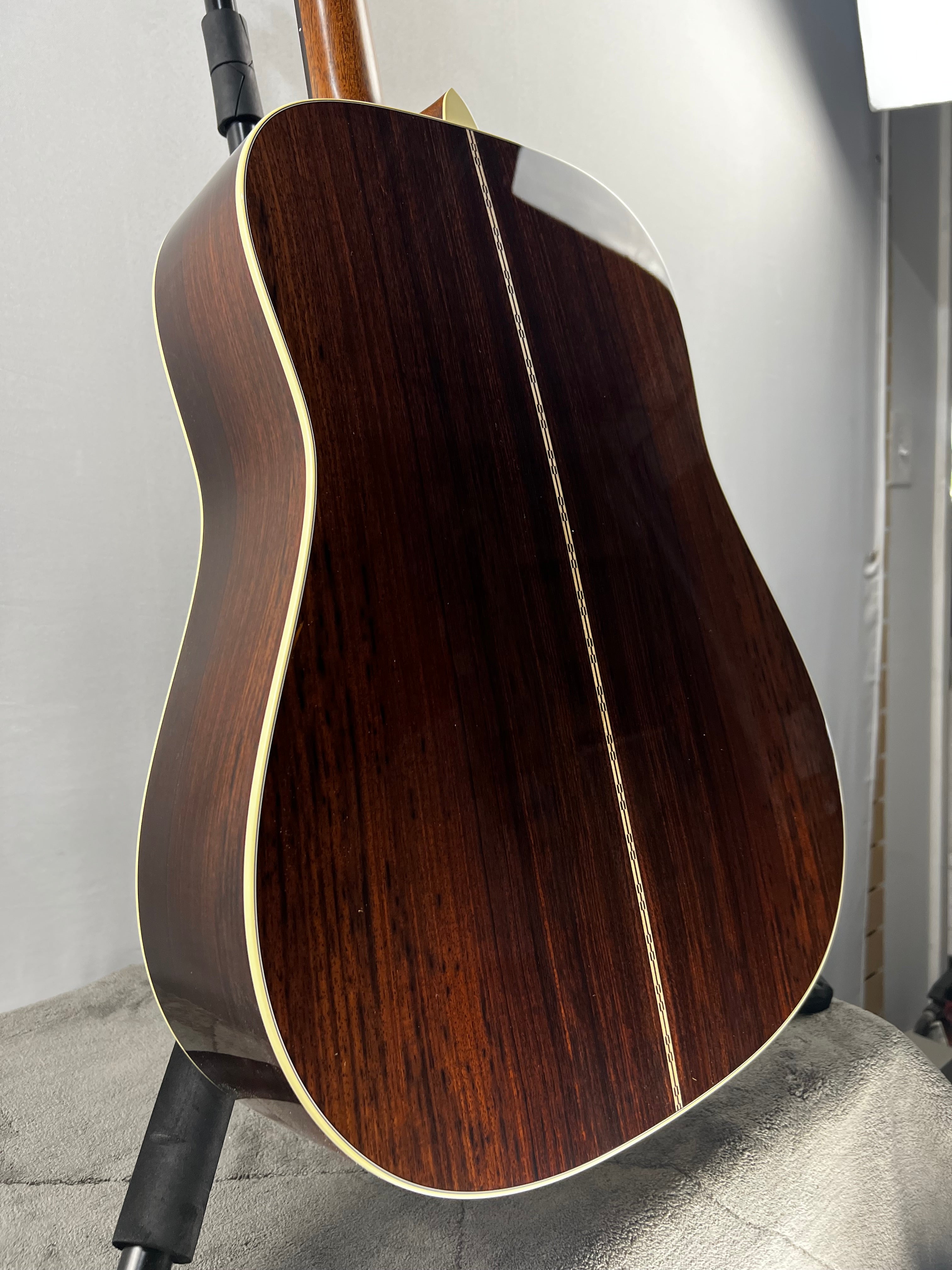 D-28 Left-Handed Standard Series Acoustic Guitar - Natural with Aging Toner (2025) #873 GET PLEK'D!