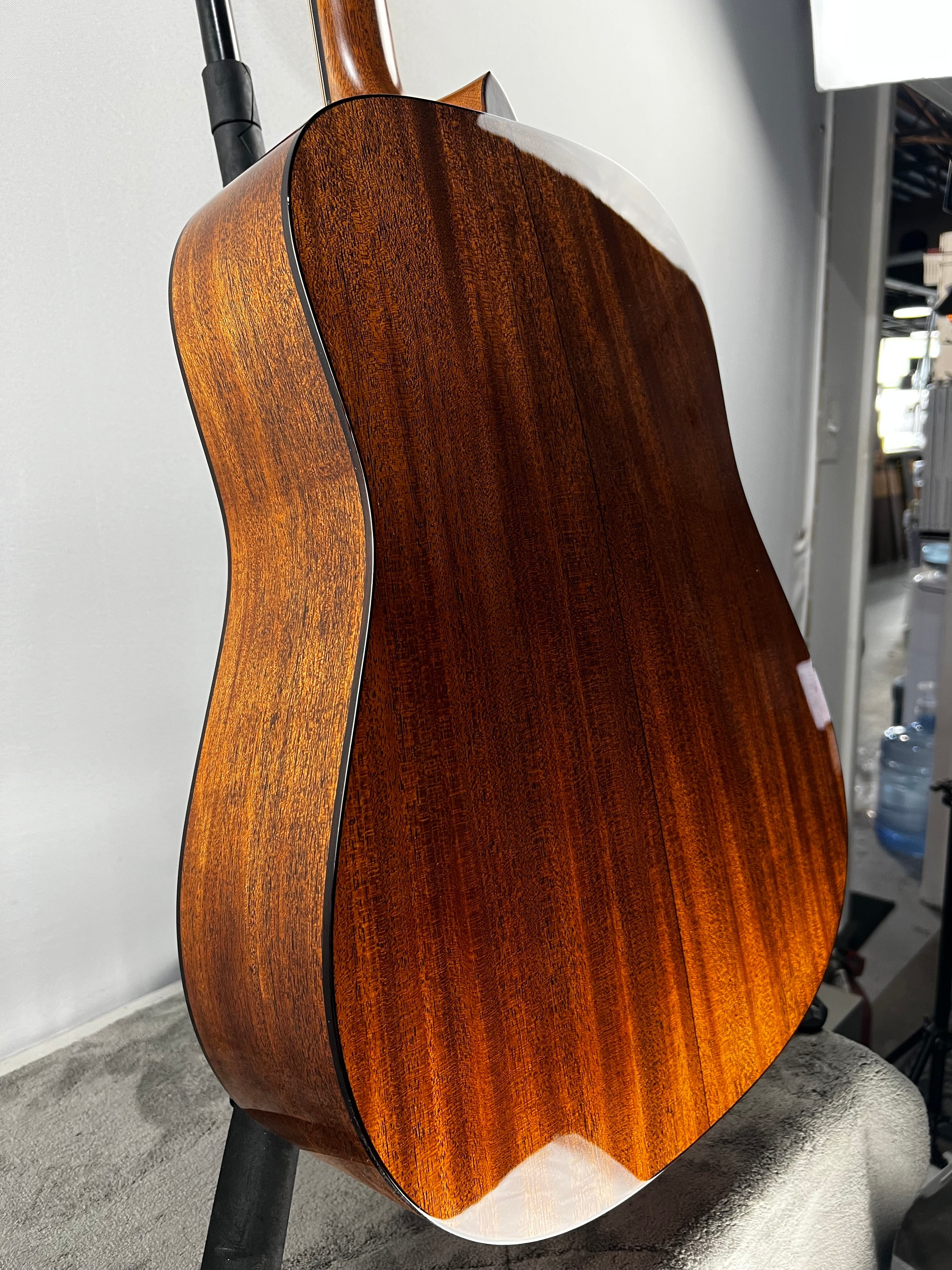 D-18 Modern Deluxe Left-Handed Acoustic Guitar - Natural #321 GET PLEK'D!