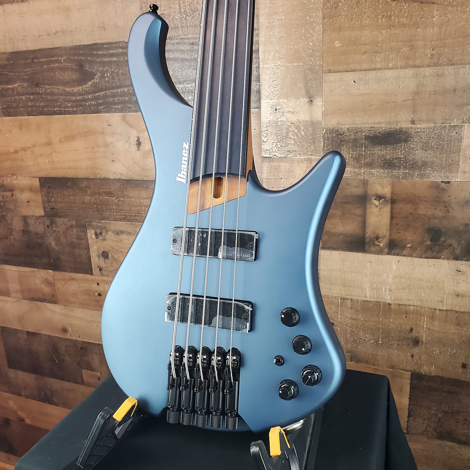 Ibanez Standard EHB1005F Fretless 5-string Bass Guitar - Arctic Ocean Matte 771