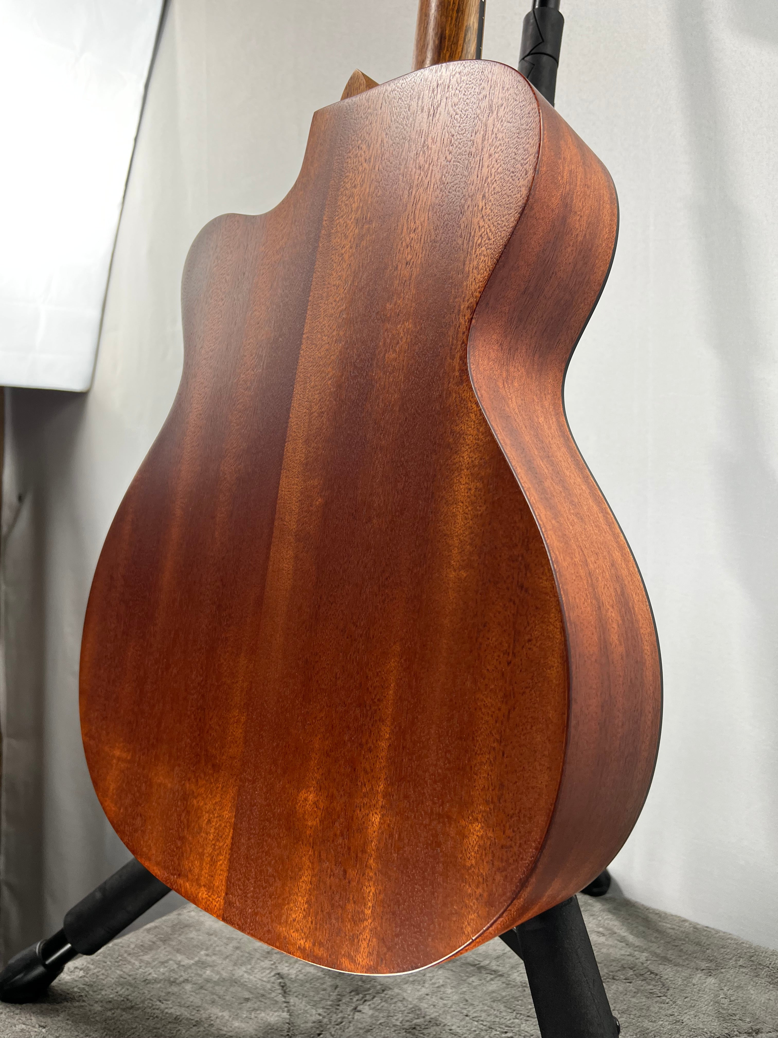 000CJR-10E Acoustic-Electric Bass Guitar - Burst #938