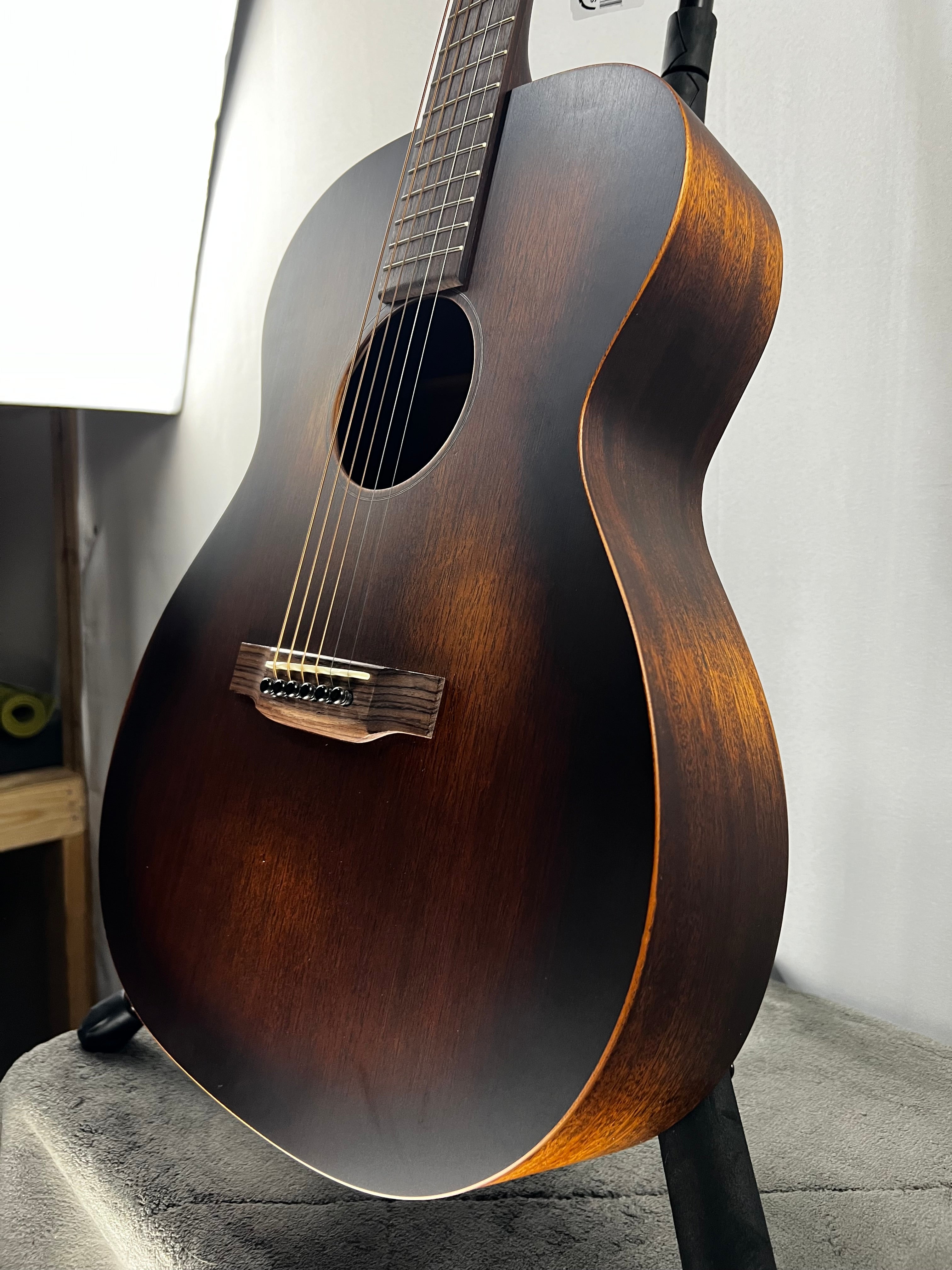 000-15M StreetMaster Acoustic Guitar - Mahogany Burst #389 GET PLEK'D!