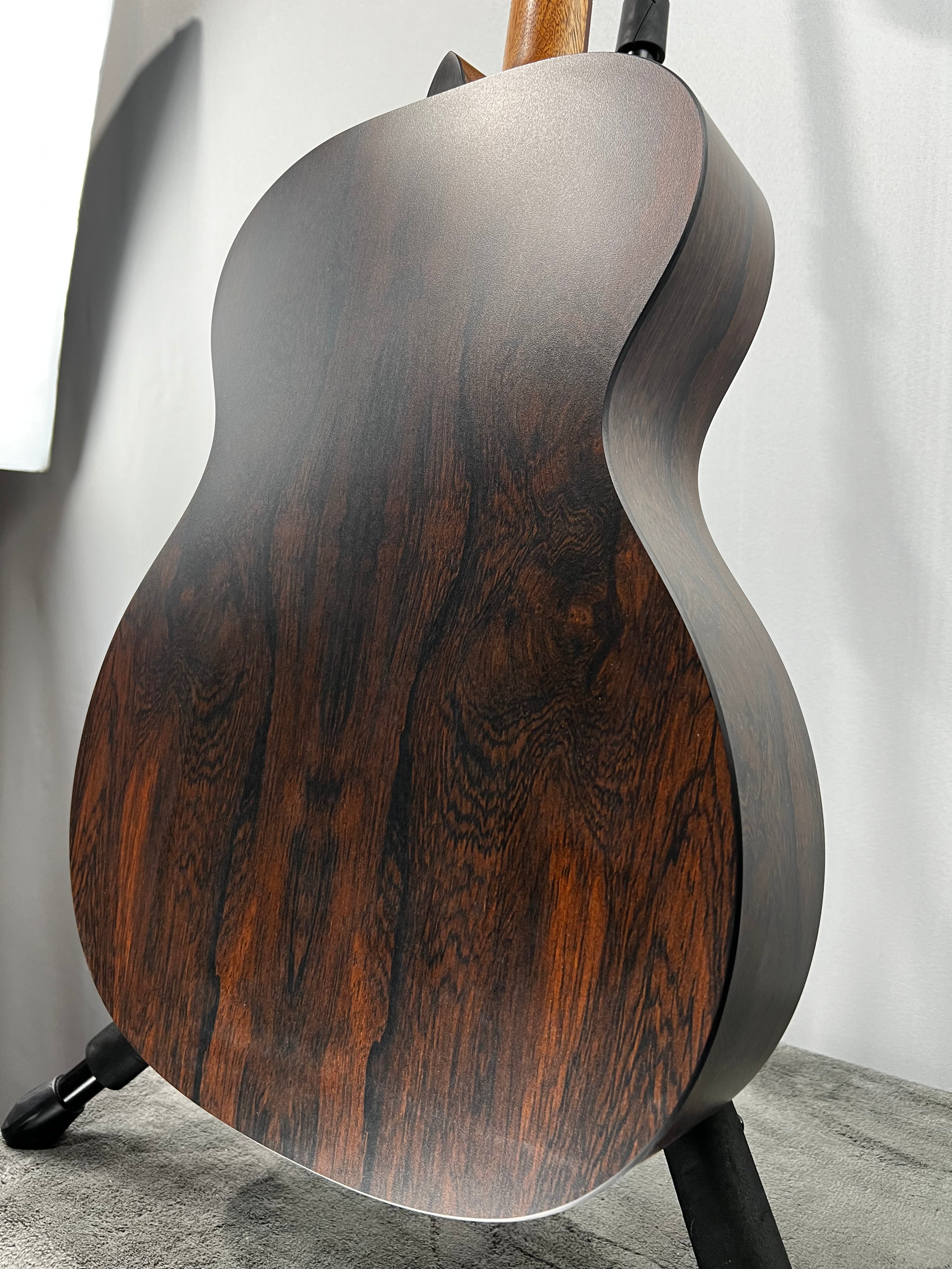000-X2E Brazilian Acoustic-electric Guitar - Natural #932