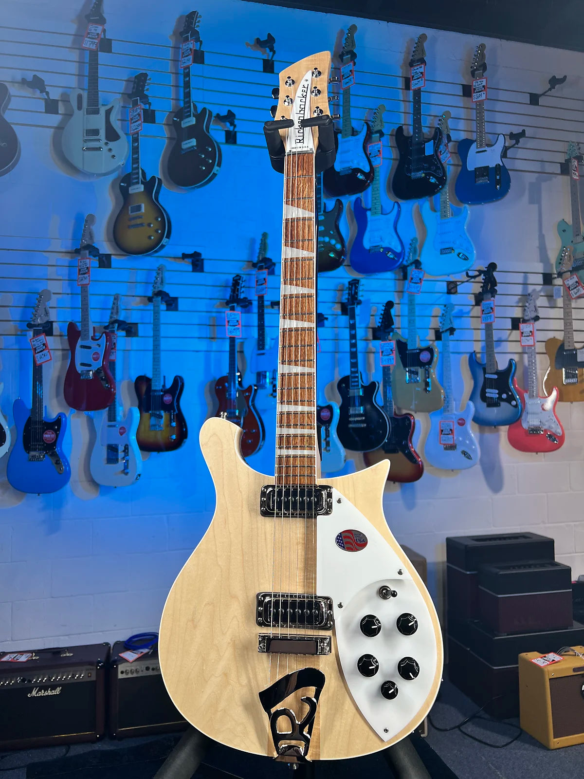 New Rickenbacker 620 Mapleglo Electric Guitar w Ric Case, 620MG 791