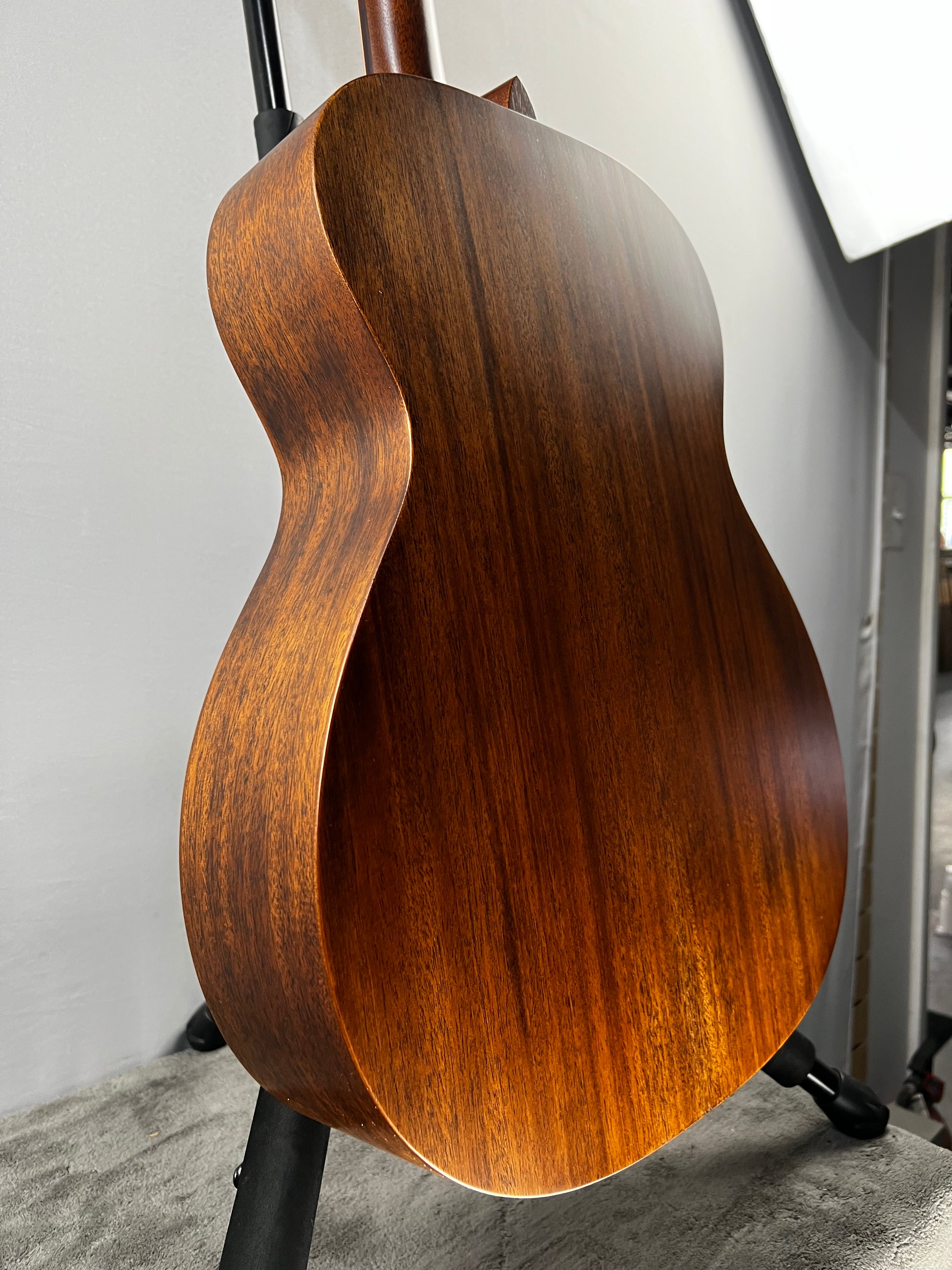 000-15ML Acoustic Guitar Left-Handed - Mahogany #172 GET PLEK'D!