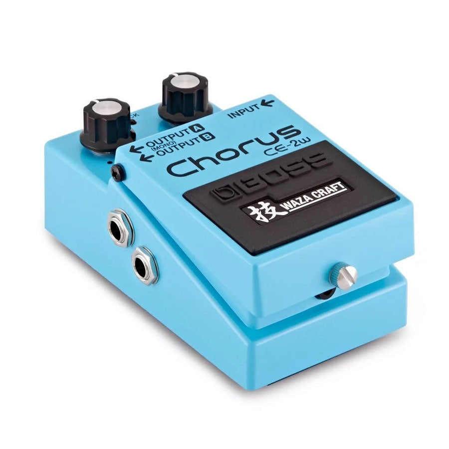 Boss CE-2W Waza Craft Chorus Pedal