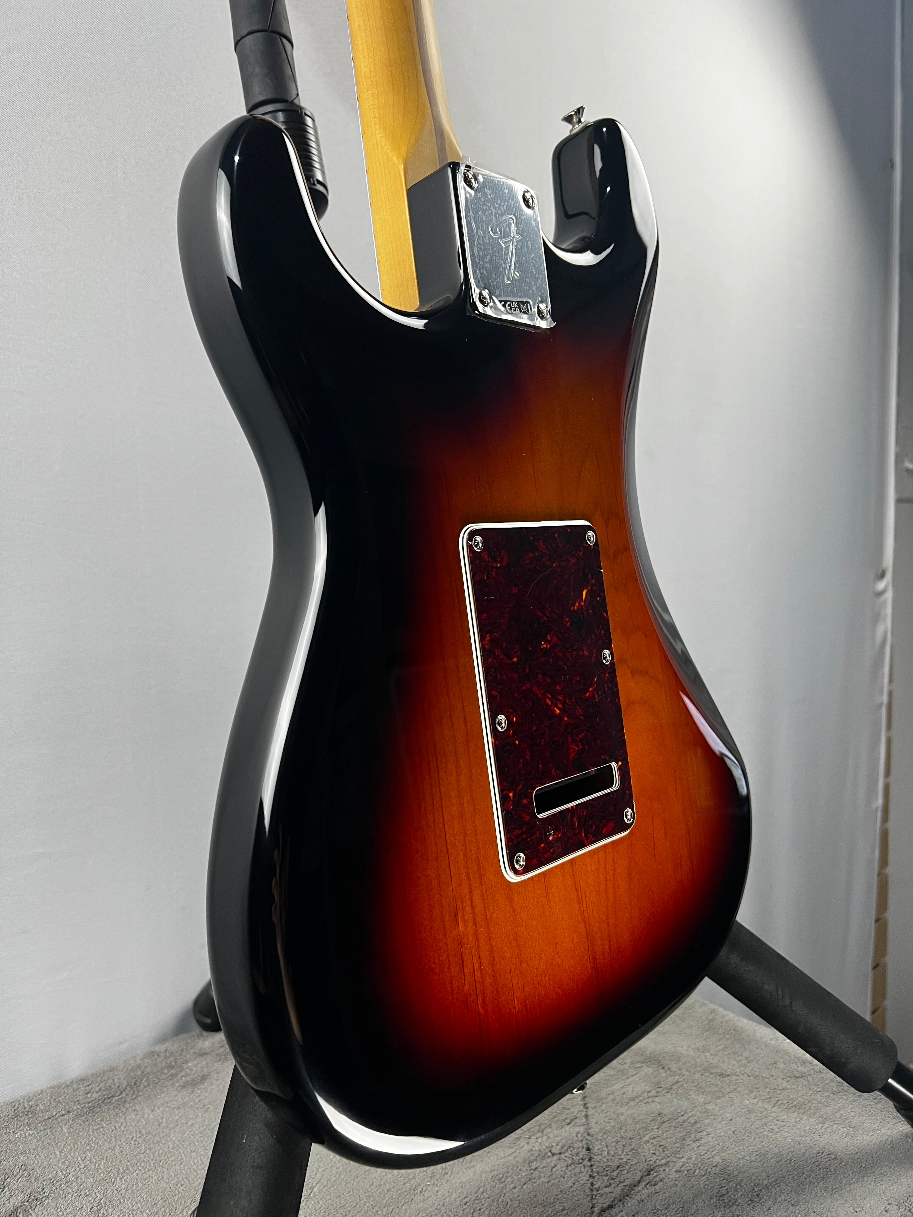 Player II Modified Stratocaster Electric Guitar - 3-tone Sunburst, Maple Fingerboard #935