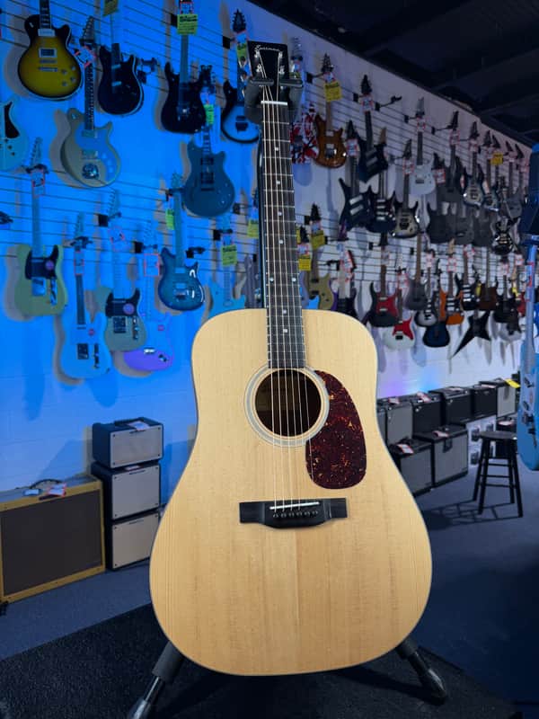 Eastman Guitars E1D Dreadnought Acoustic- Natural