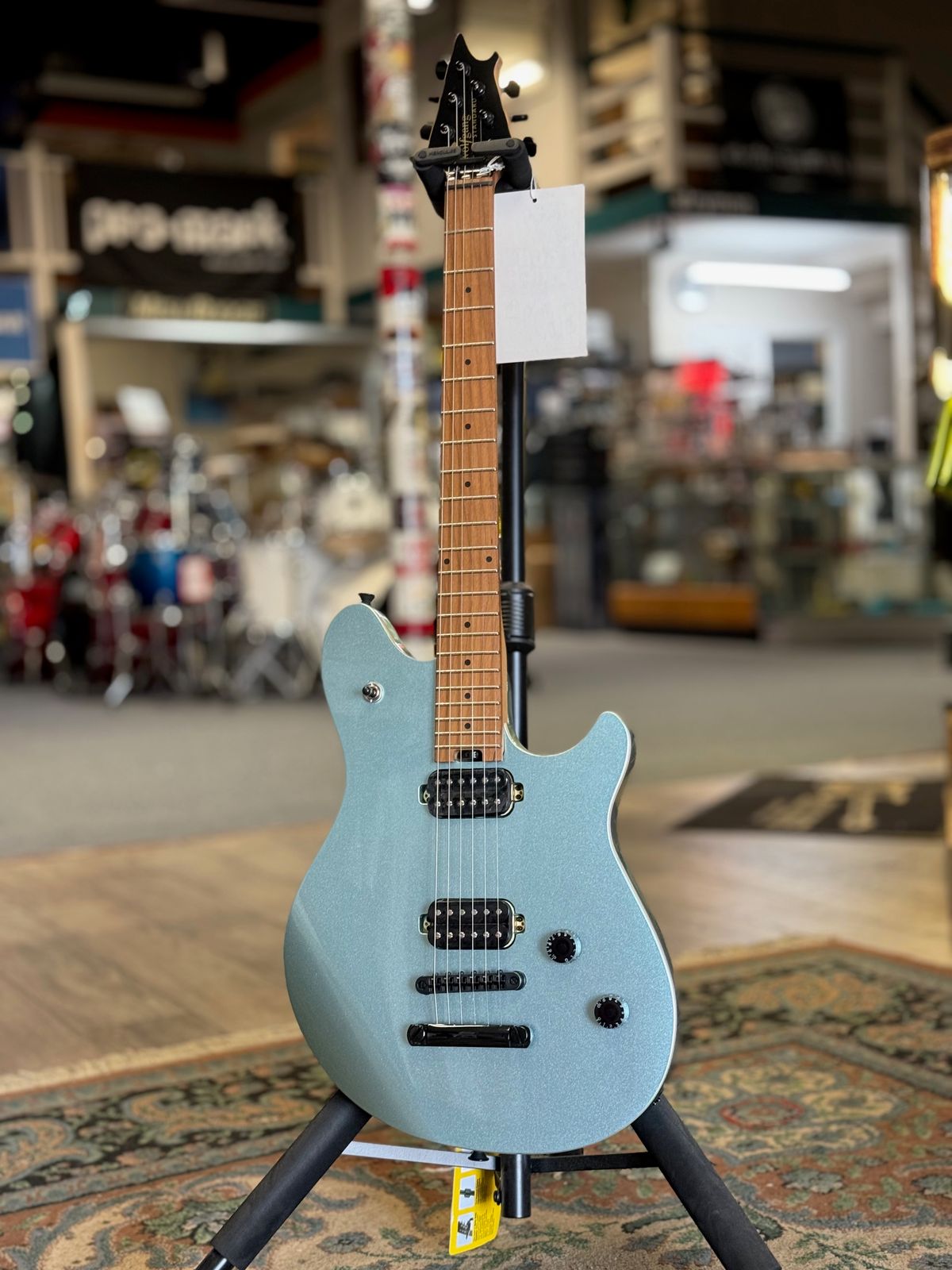 EVH Wolfgang Standard T.O.M. Sea Foam Pearl Metallic