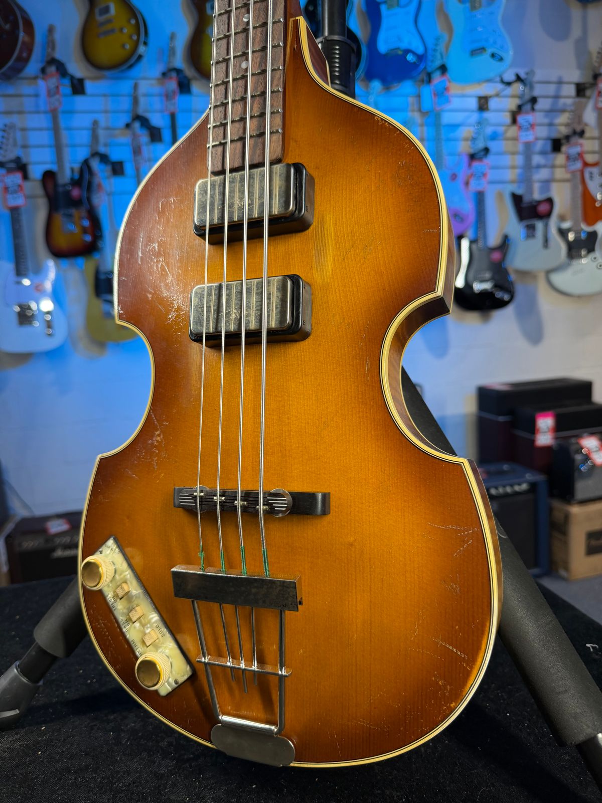 Hofner 500/1 Vintage '61 Cavern Bass Left handed - Relic H/500/1-61L-RLC, with Case 006