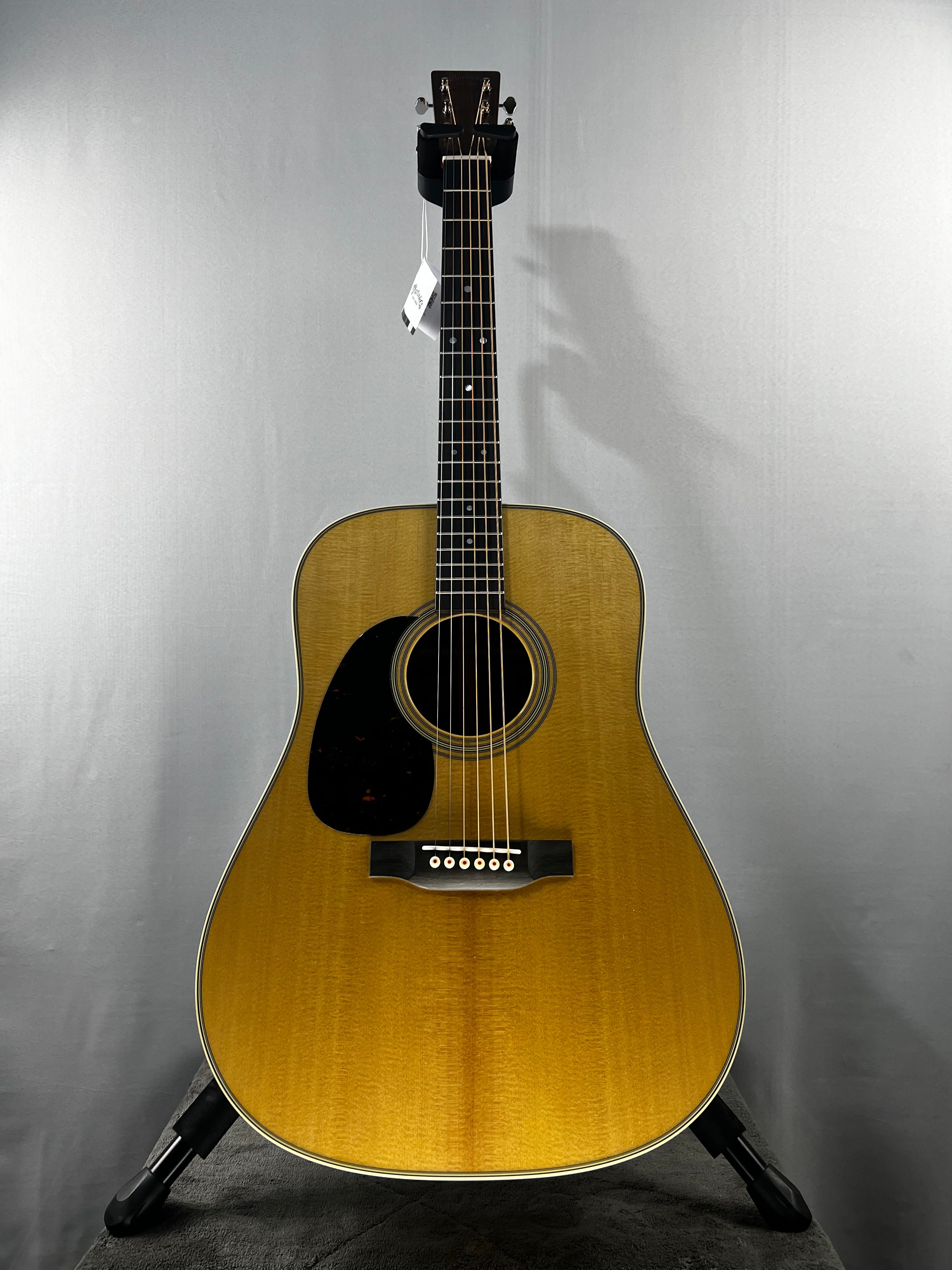 D-28 Left-Handed Standard Series Acoustic Guitar - Natural with Aging Toner (2025) #873 GET PLEK'D!