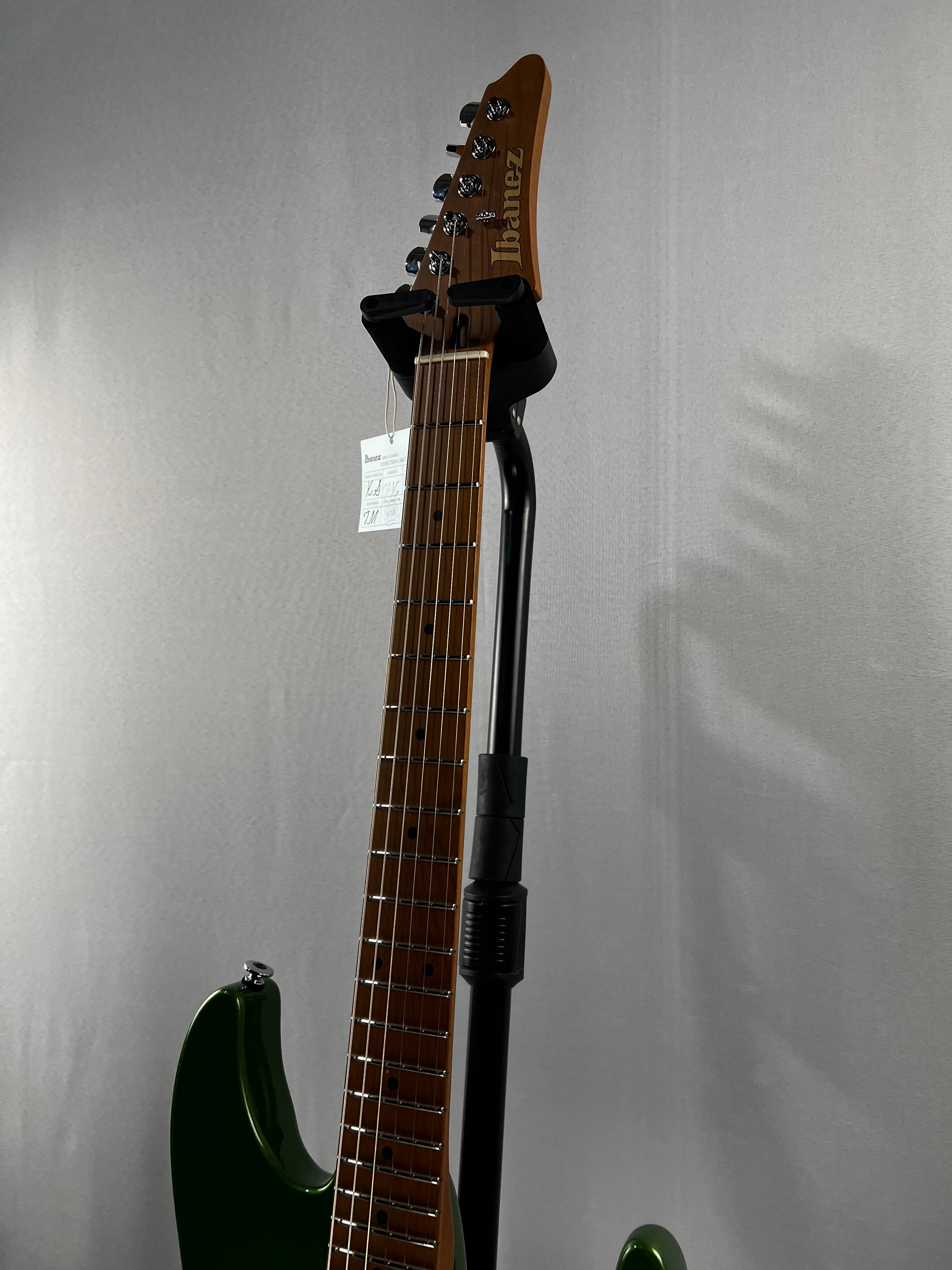 Prestige AZ2402 Electric Guitar - Apple Green Metallic #929