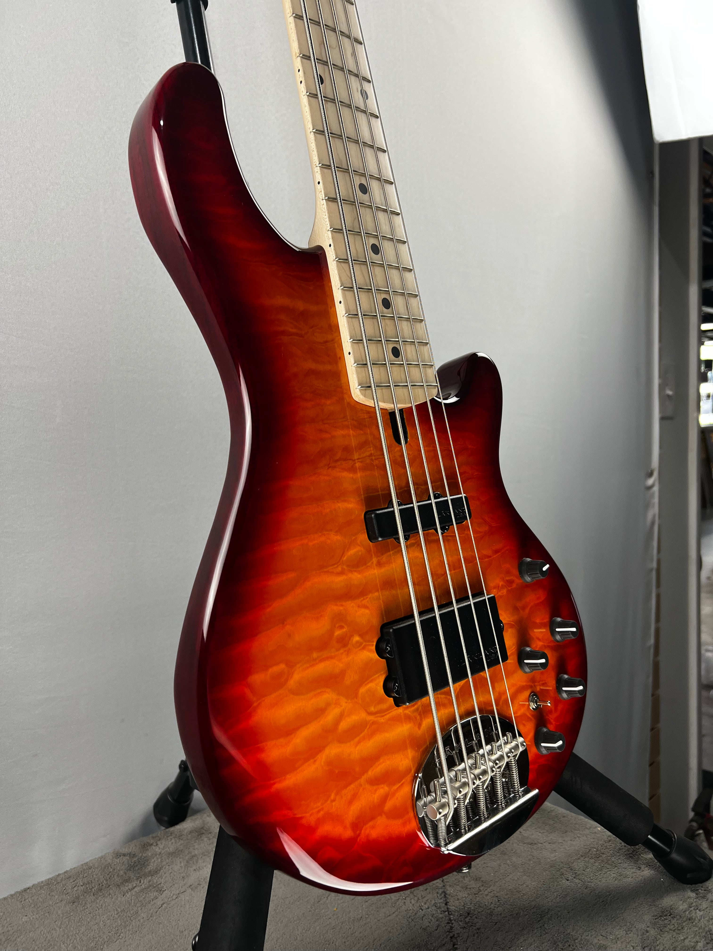 Skyline 55-02 Deluxe Bass Guitar - Honey Burst with Maple Fingerboard #937 GET PLEK'D!