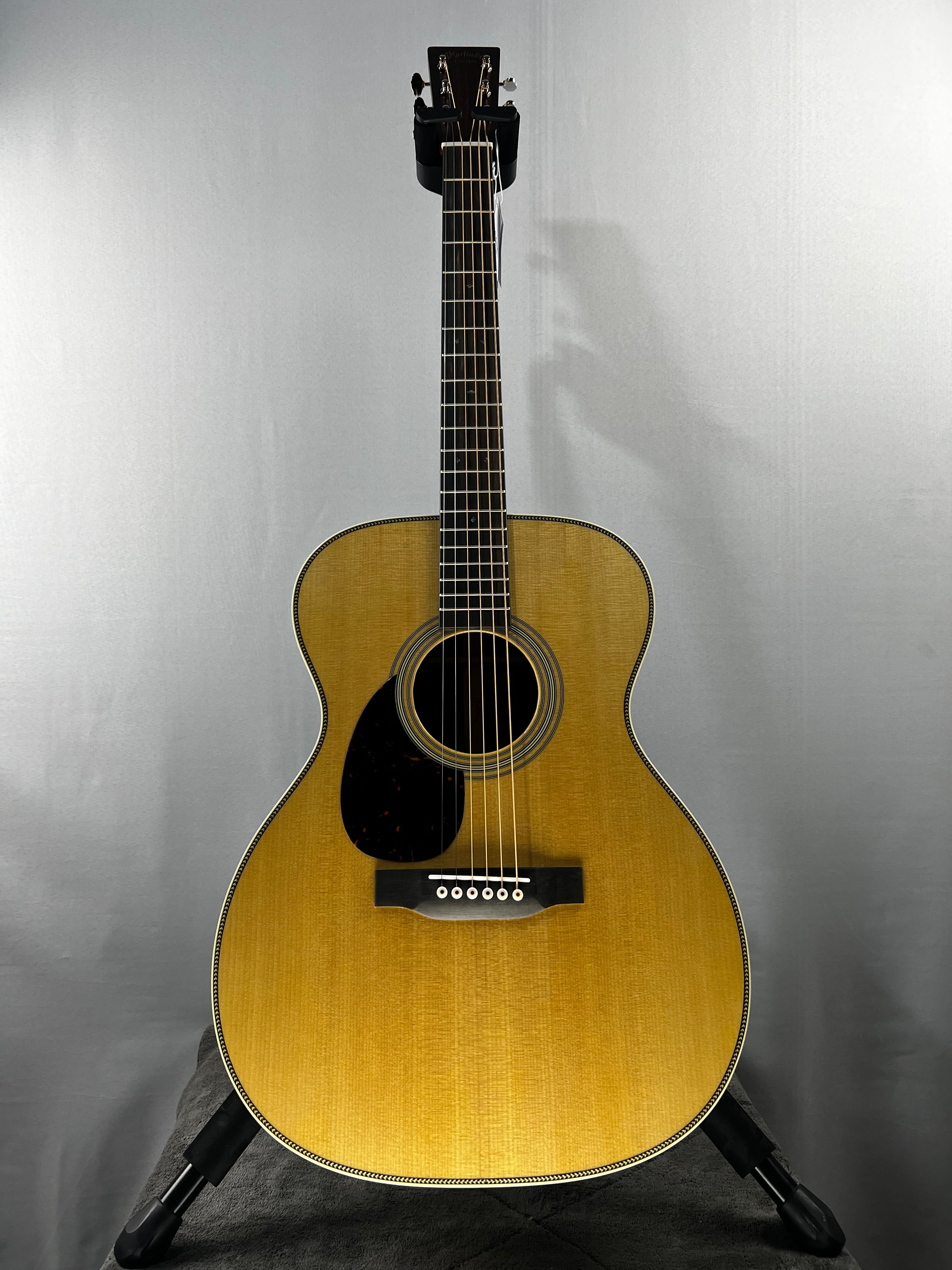 OM-28L Standard Series Acoustic Guitar - Natural with Aging Toner (2025) #685 GET PLEK'D!