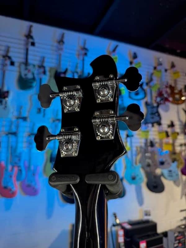 Rickenbacker 4003S Jetglo