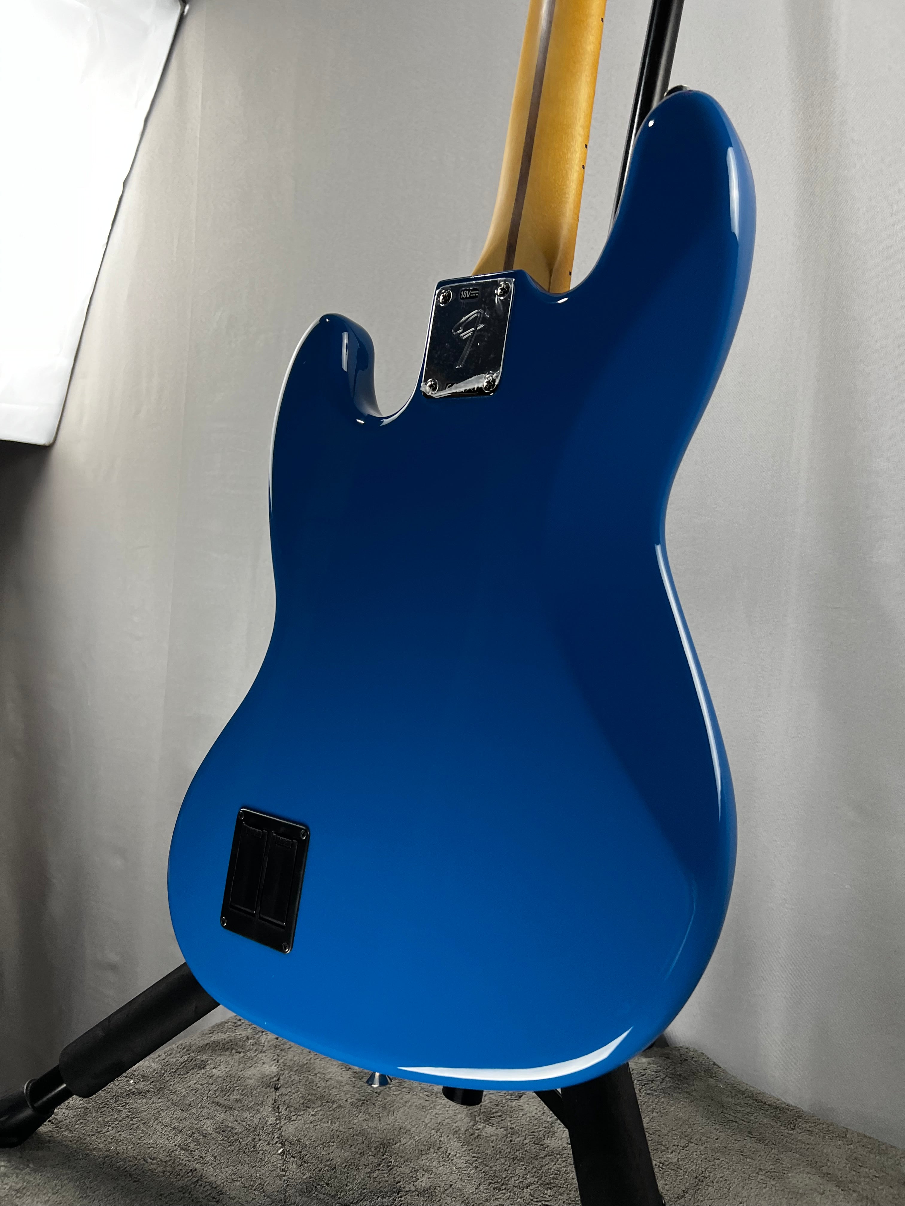 Player II Modified Active Jazz Bass - Electric Blue, Maple Fingerboard w/Gig Bag #524