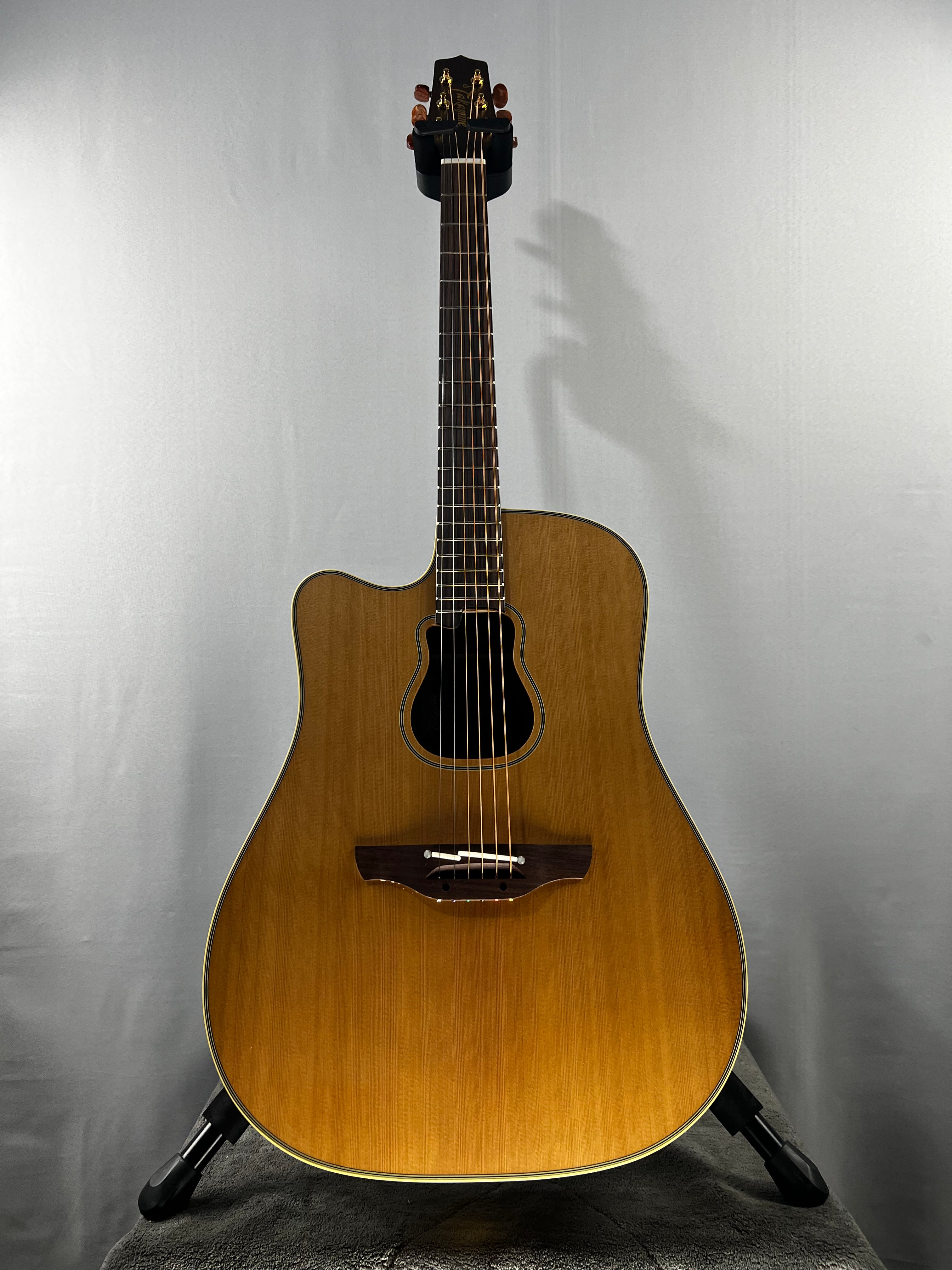 GB7C Garth Brooks Signature Acoustic-Electric Guitar Left-Handed - Natural #822
