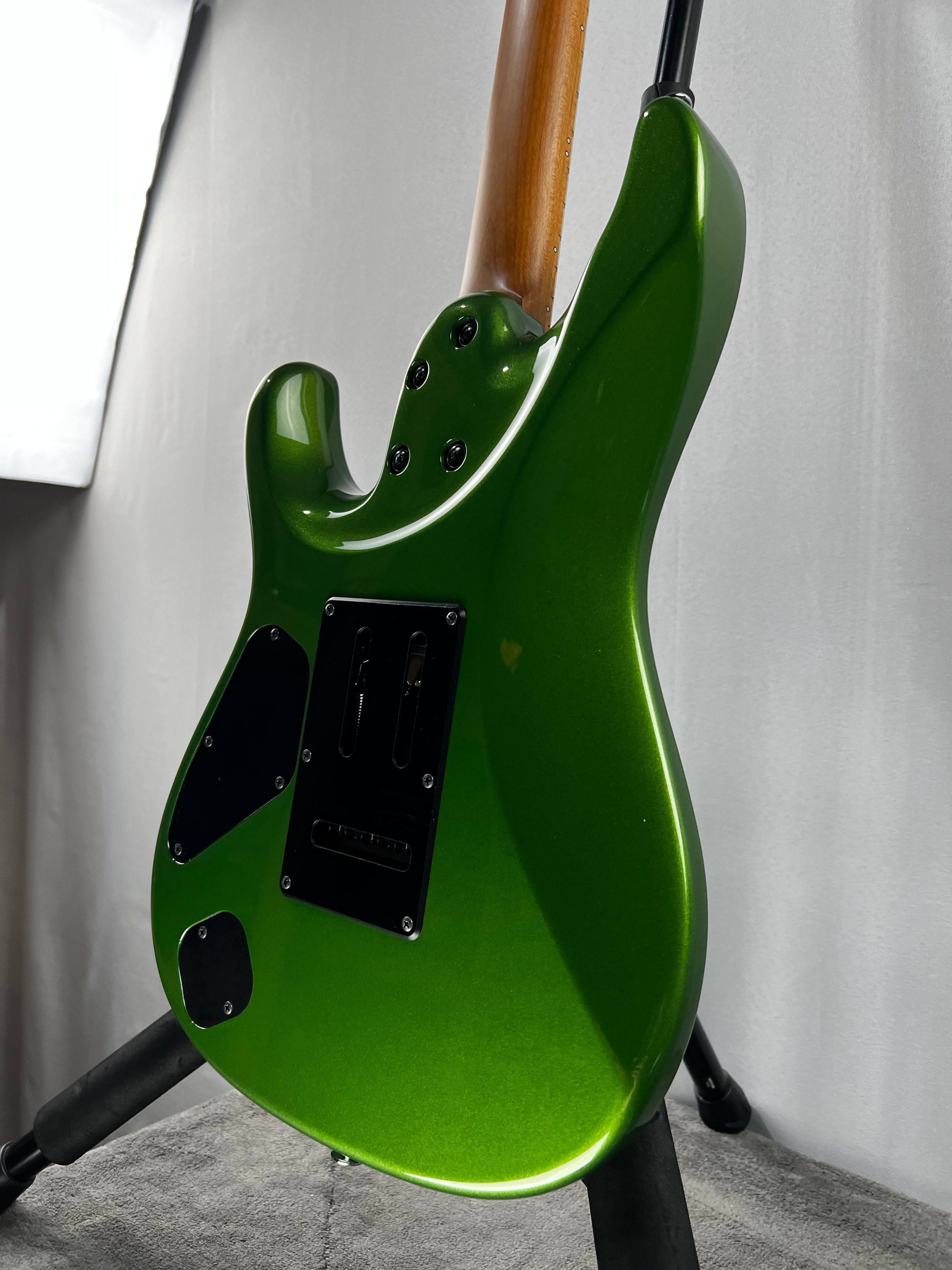 Prestige AZ2402 Electric Guitar - Apple Green Metallic #929
