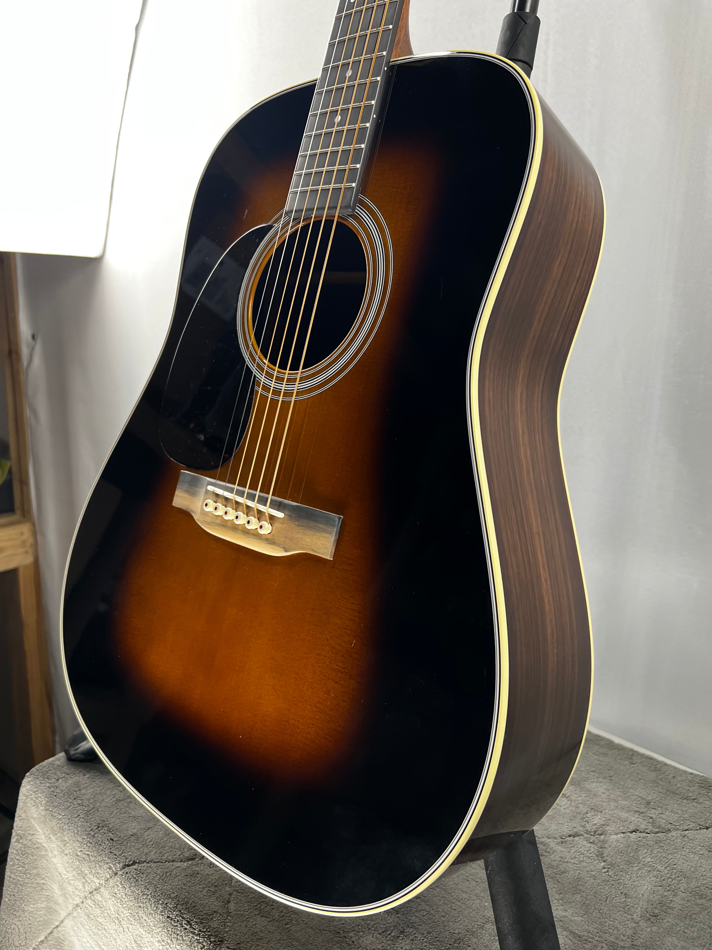 D-28 Left-Handed Acoustic Guitar - Sunburst #457