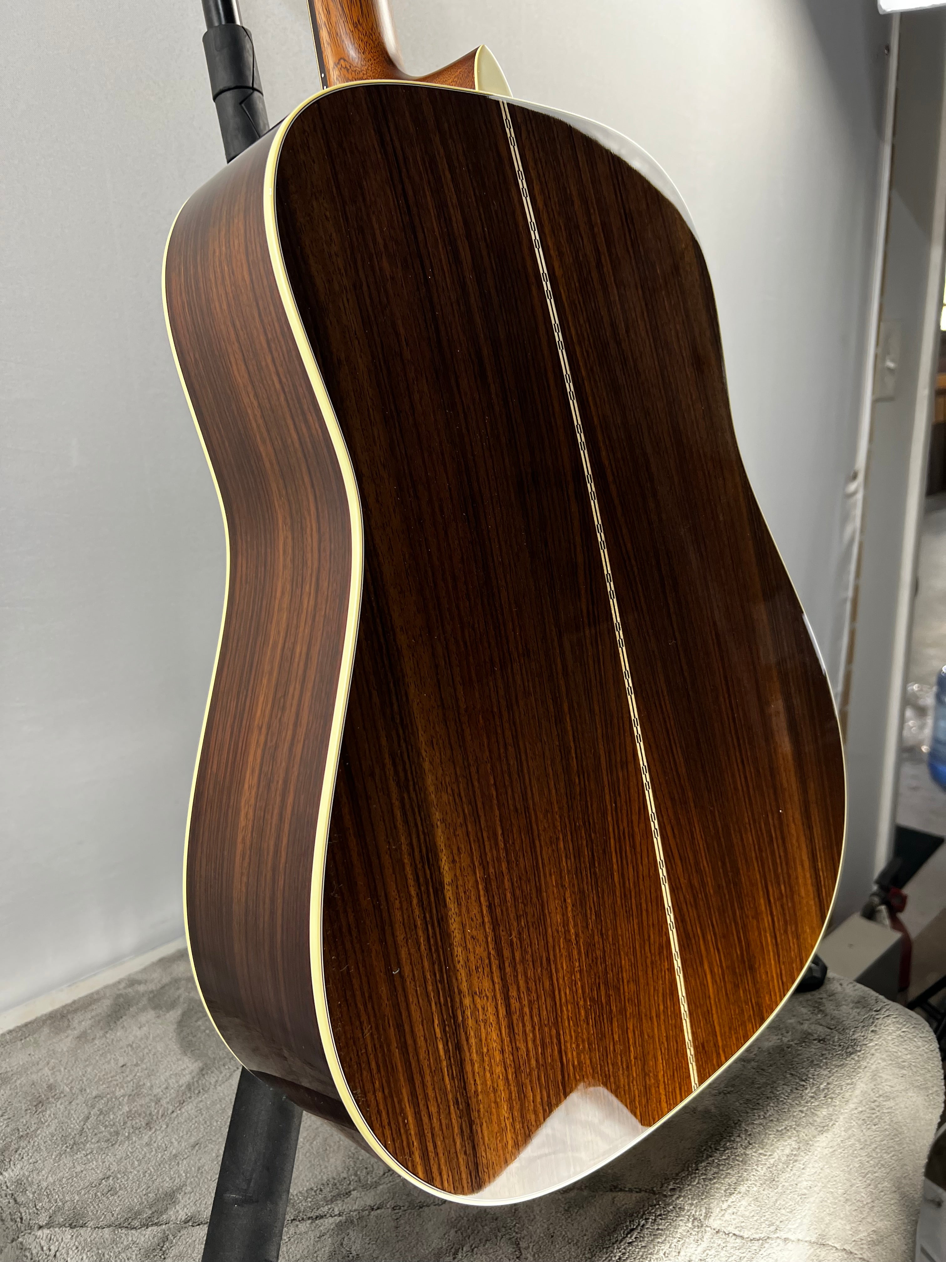 D-28 Left-Handed Acoustic Guitar - Sunburst #457