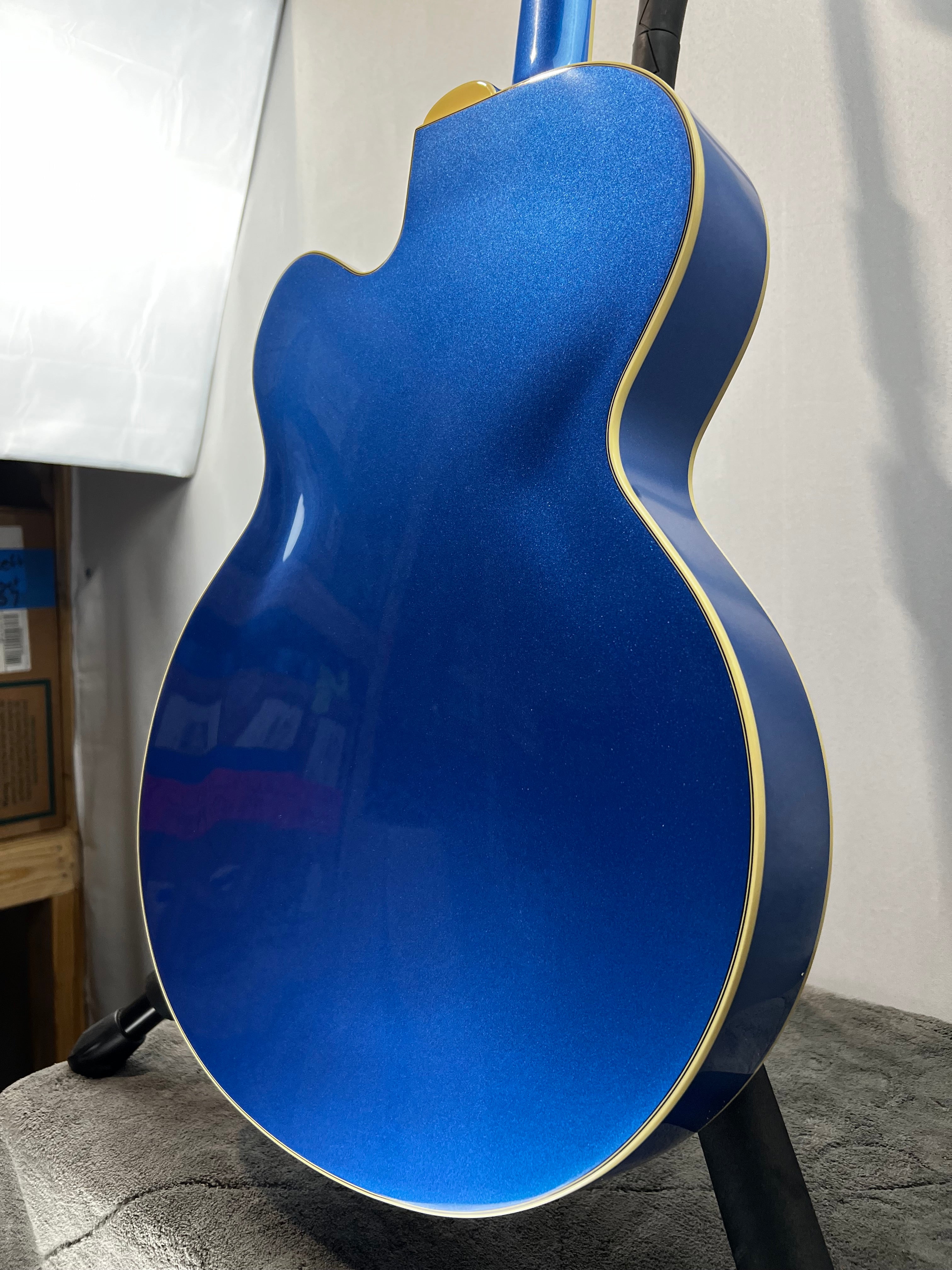 G2420T Streamliner Hollowbody Electric Guitar with Bigsby - Fairlane Blue #014 GET PLEK'D!