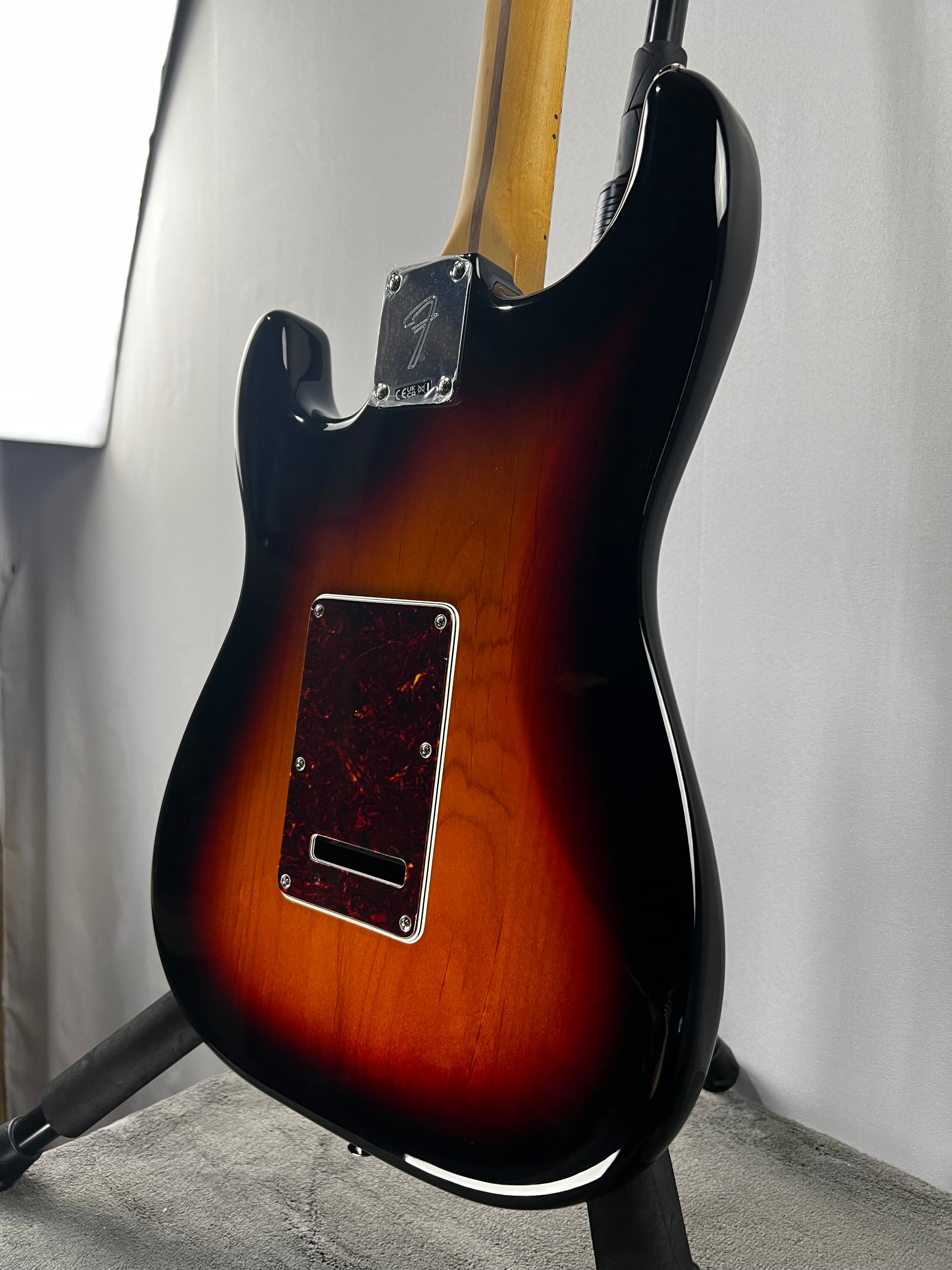 Player II Modified Stratocaster Electric Guitar - 3-tone Sunburst, Maple Fingerboard #935