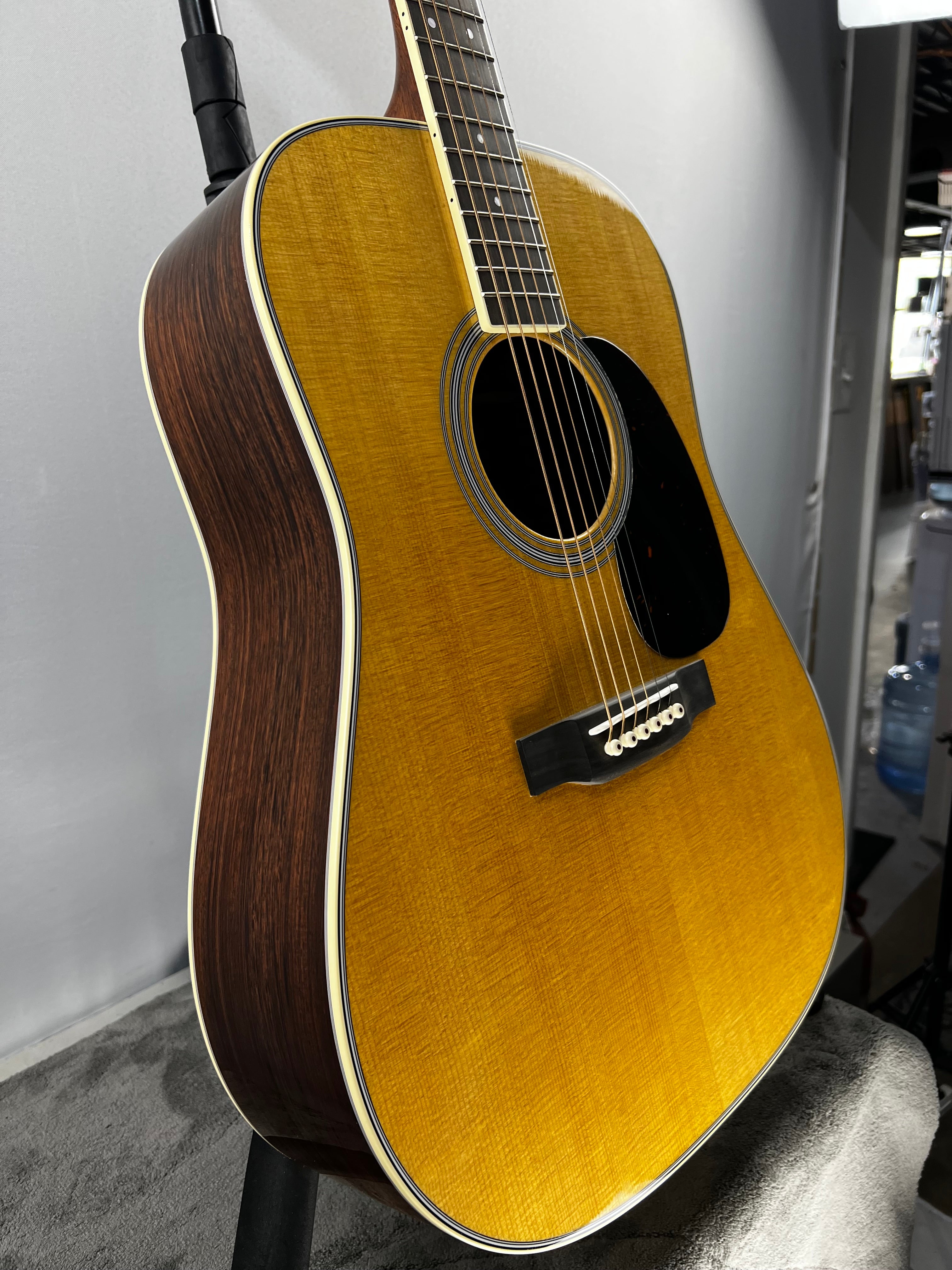 D-35 Dreadnought Acoustic Guitar - Natural #579