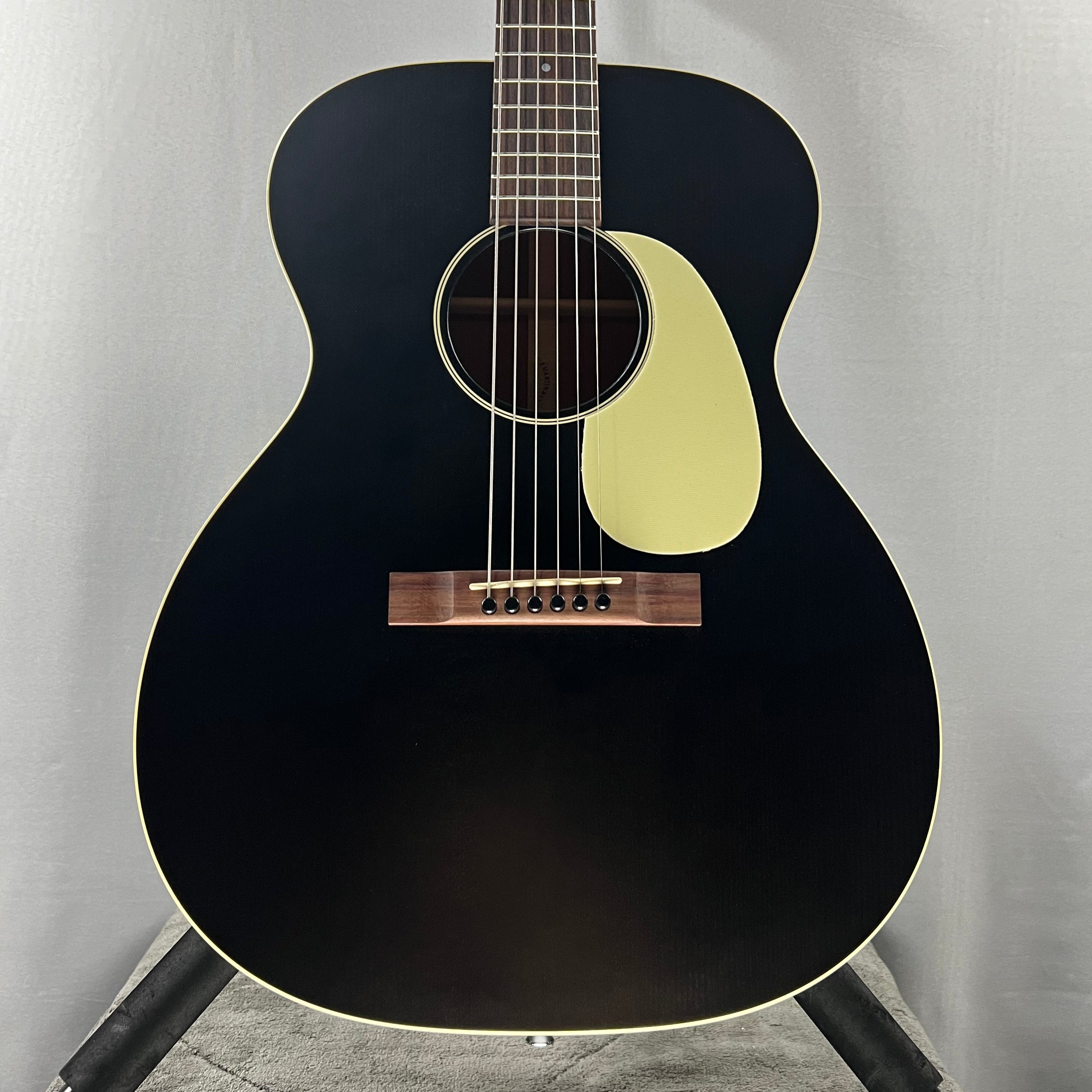 000-17E Acoustic-electric Guitar - Black Smoke #463 GET PLEK'D!