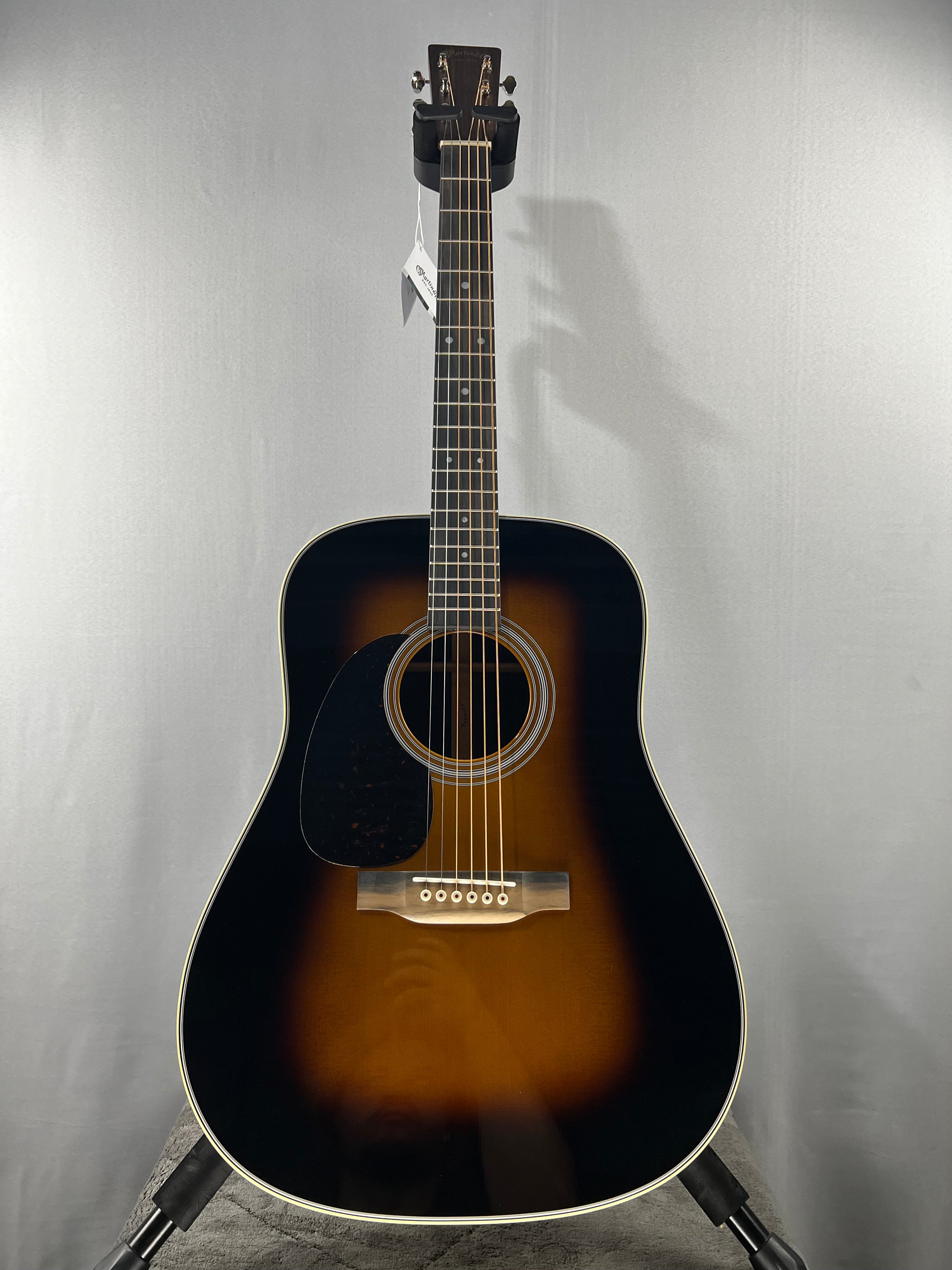 D-28 Left-Handed Acoustic Guitar - Sunburst #457