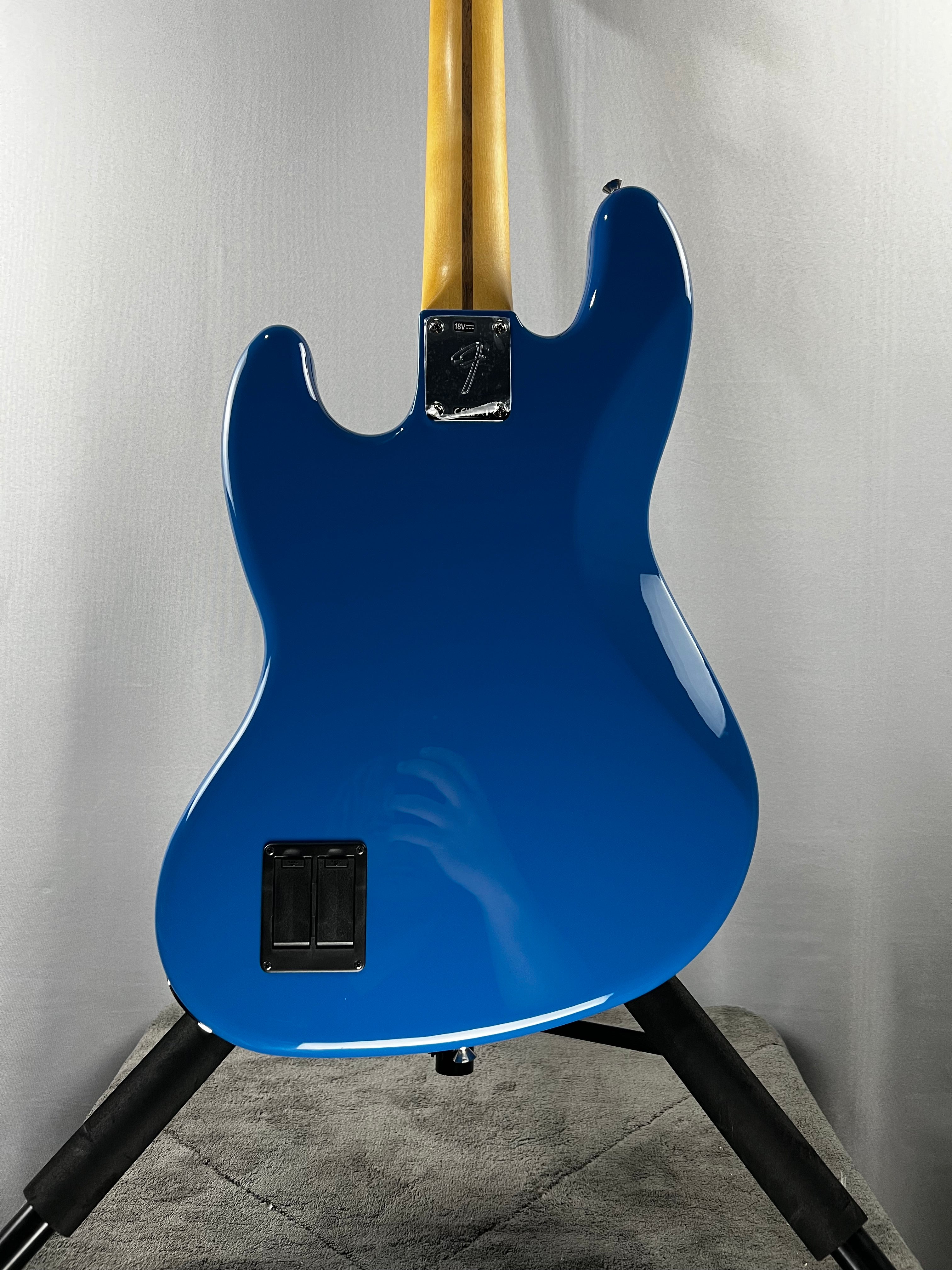 Player II Modified Active Jazz Bass - Electric Blue, Maple Fingerboard w/Gig Bag #524