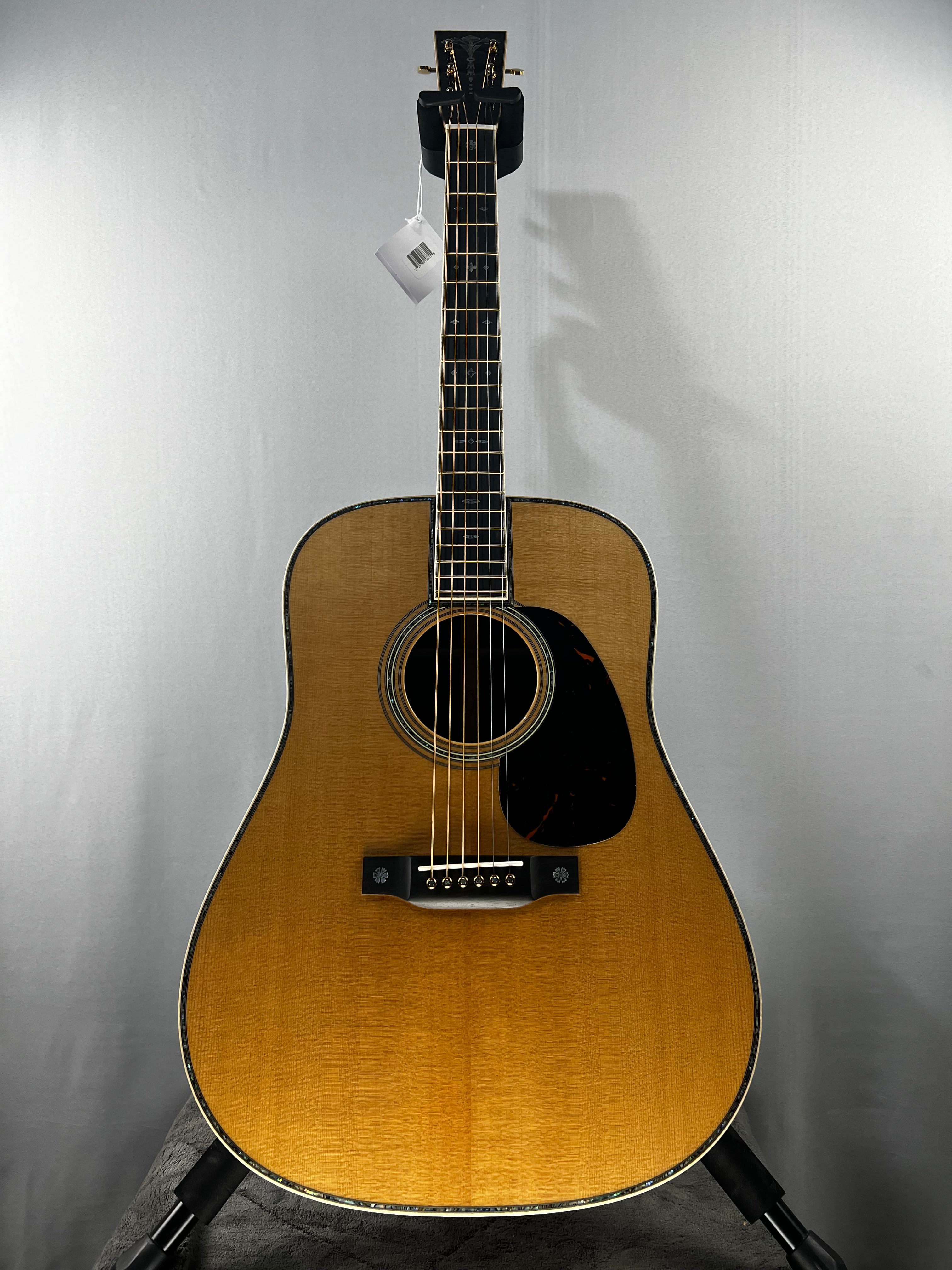 D-42 Modern Deluxe Acoustic Guitar - Natural #031
