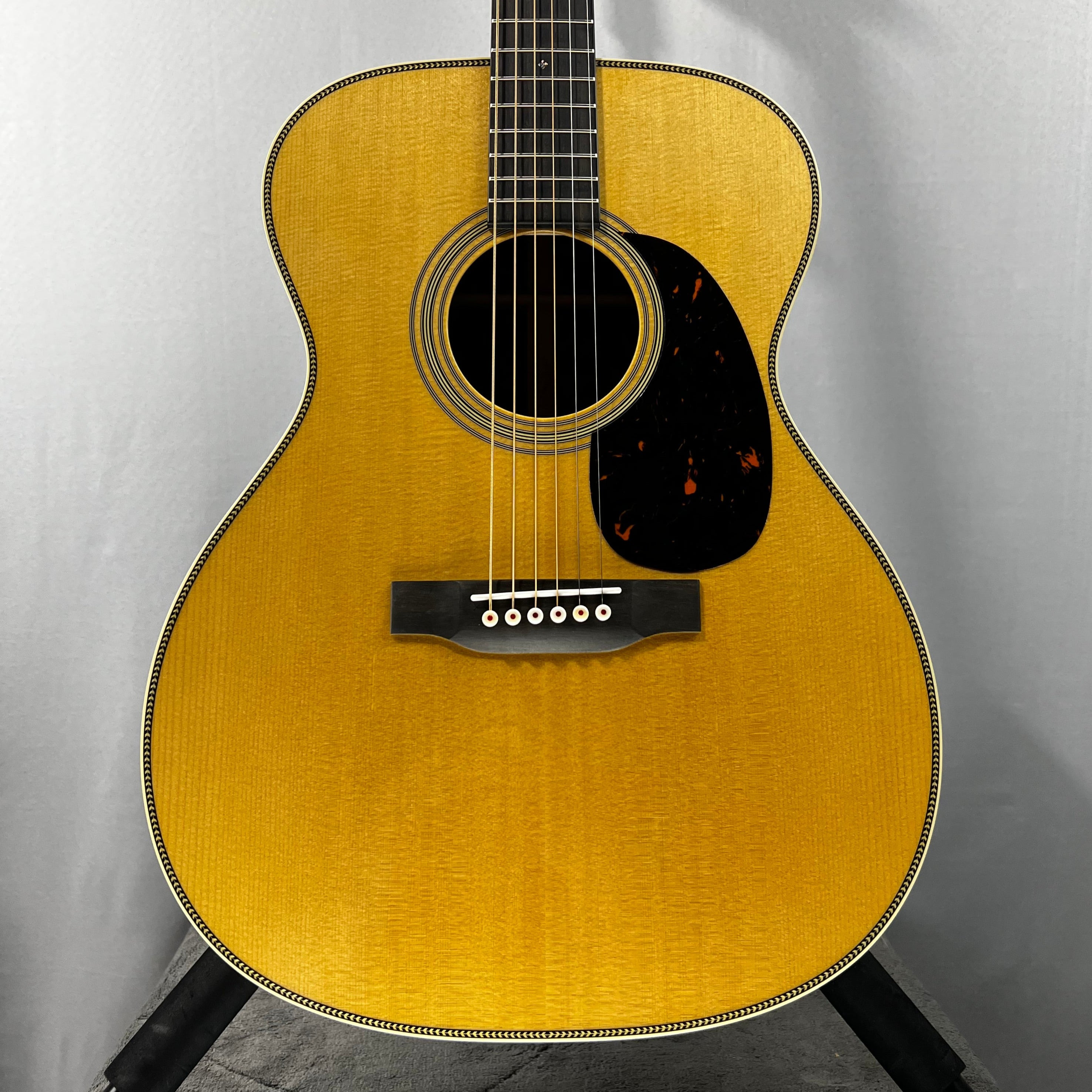 (2025) 000-28 Standard Series Acoustic Guitar - Natural Aging Toner #226 GET PLEK'D!