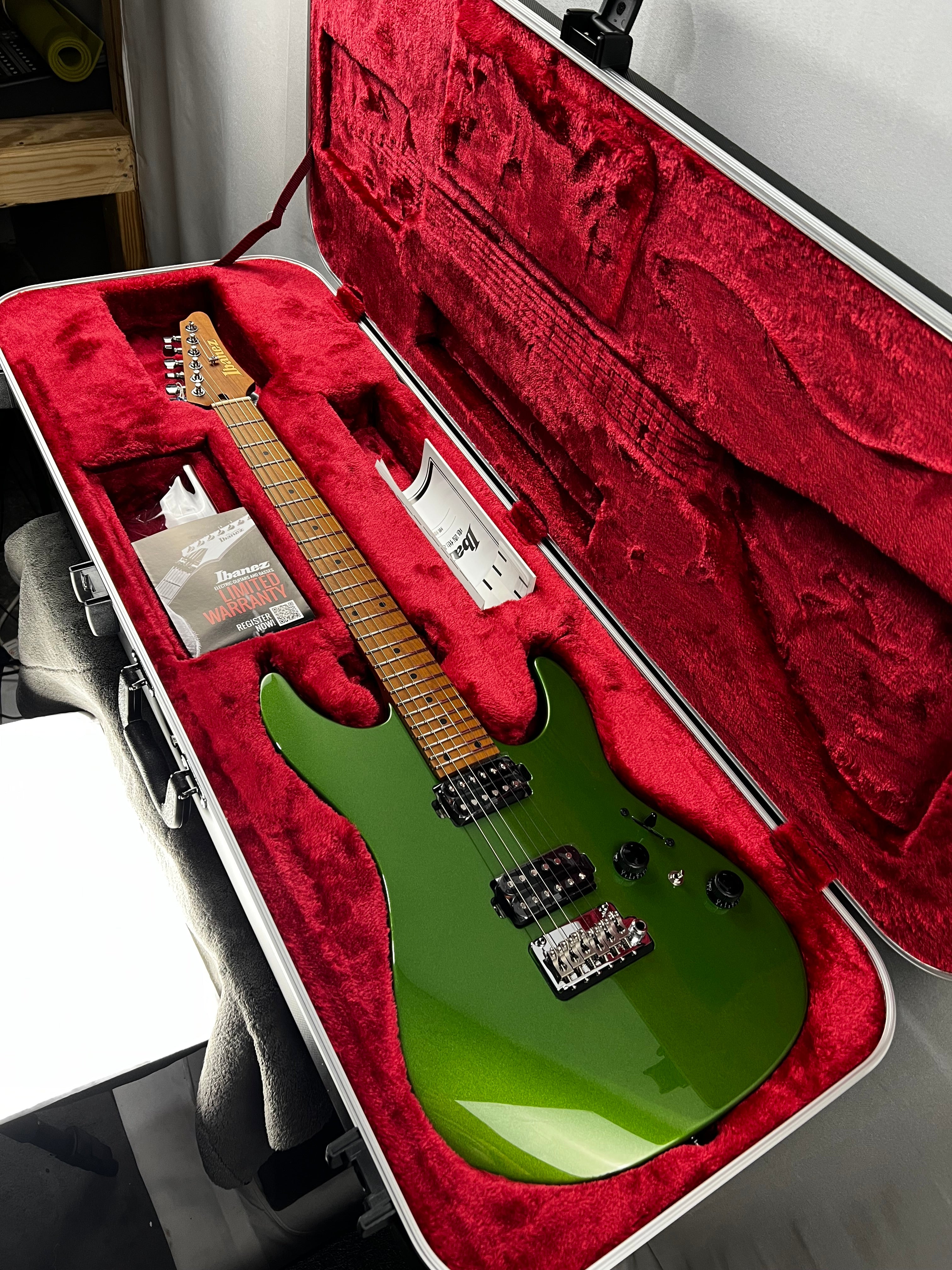 Prestige AZ2402 Electric Guitar - Apple Green Metallic #929