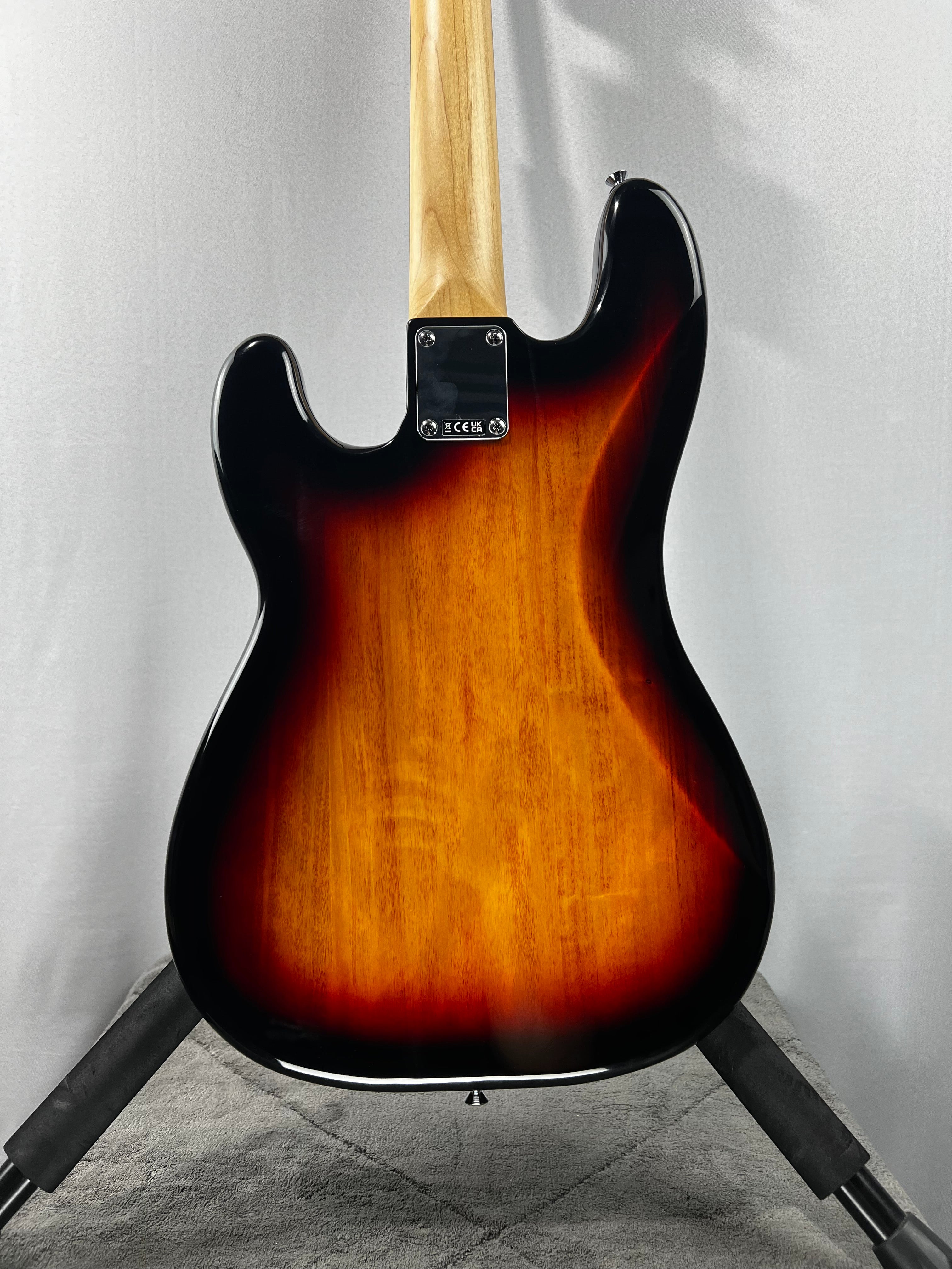Standard Precision Bass - 3-color Sunburst, Laurel Fingerboard #796