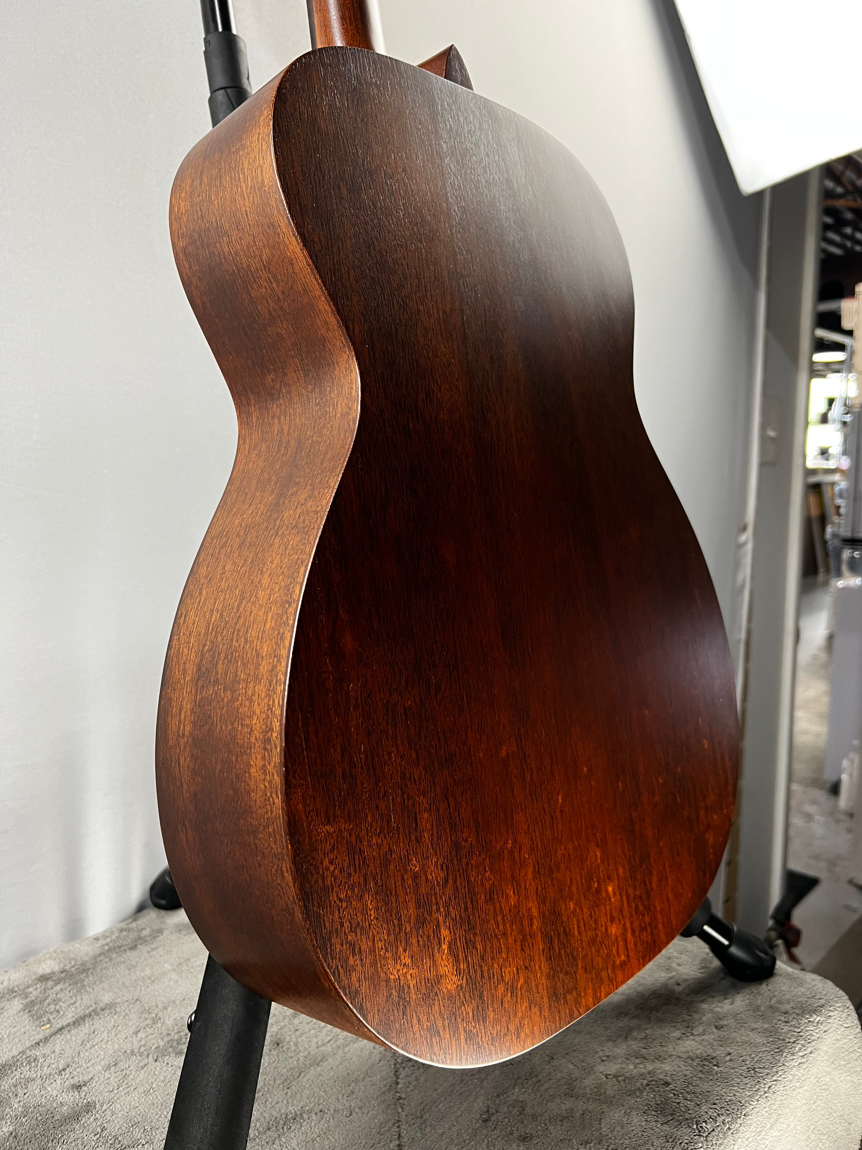 00-15M Acoustic Guitar - Satin Natural Mahogany #952 GET PLEK'D!